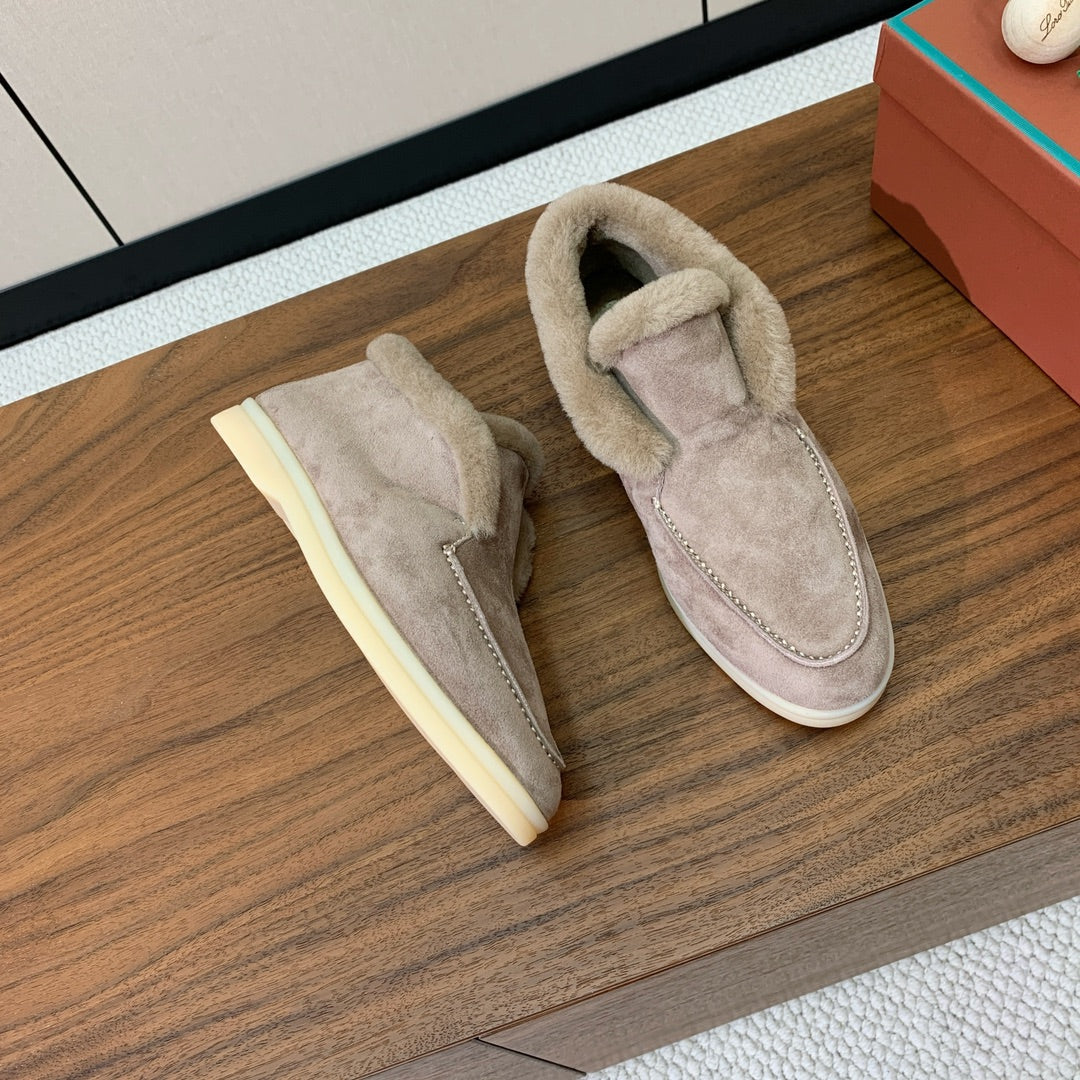 LP Open Walk Chukka Boot Grey Suede Lamb Fur