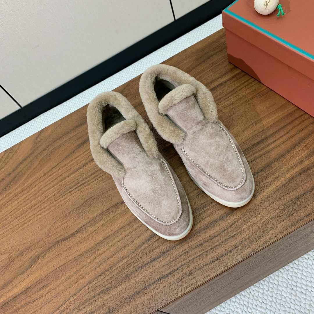 LP Open Walk Chukka Boot Grey Suede Lamb Fur