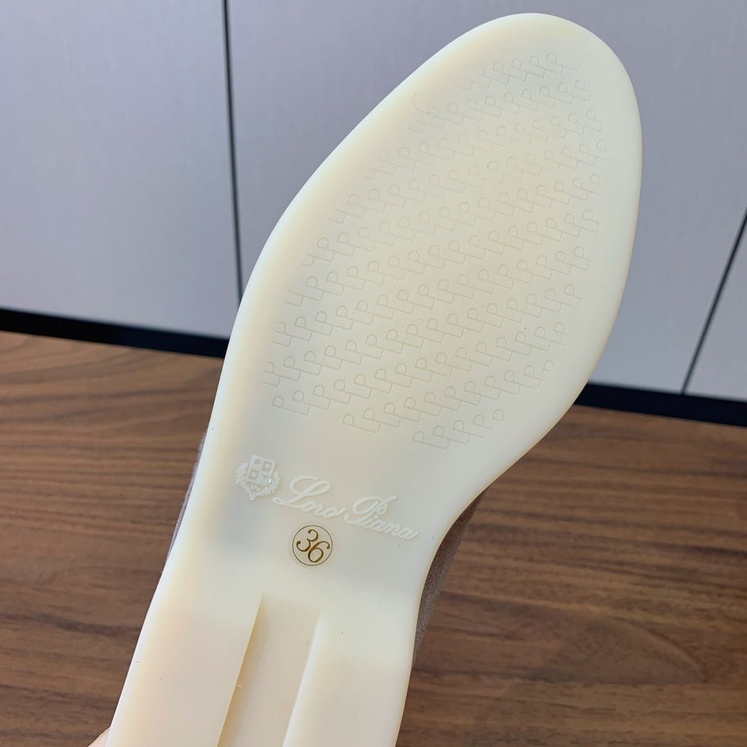 LP Open Walk Chukka Boot Grey Suede Lamb Fur