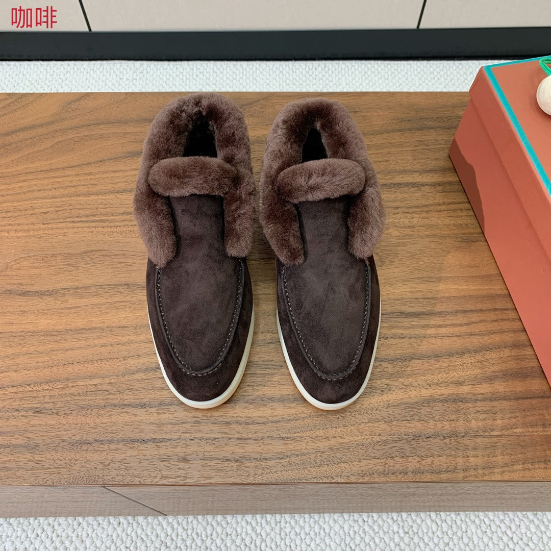 LP Open Walk Chukka Boot Chocolate Suede Lamb Fur