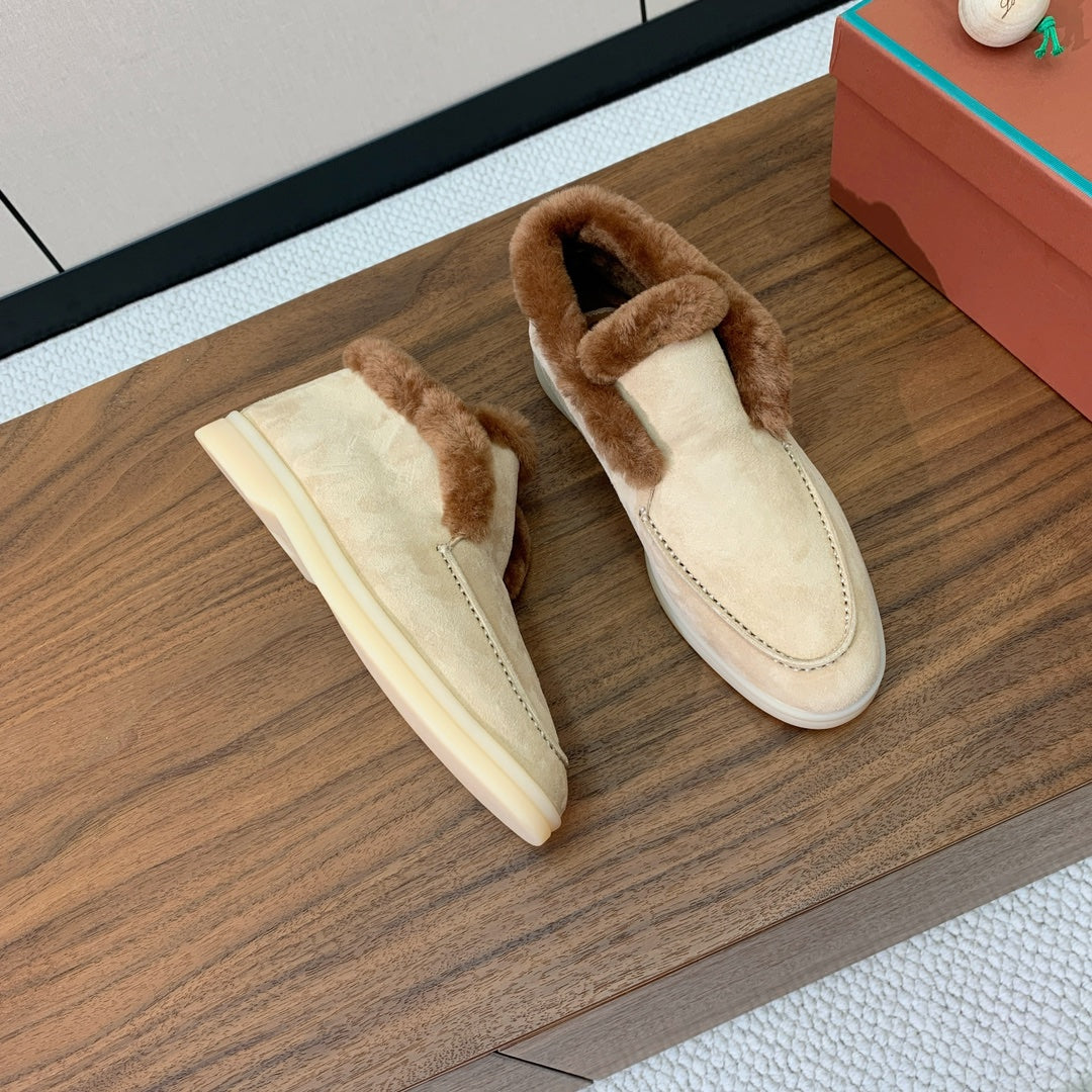 LP Open Walk Chukka Boot Beige Suede Lamb Fur