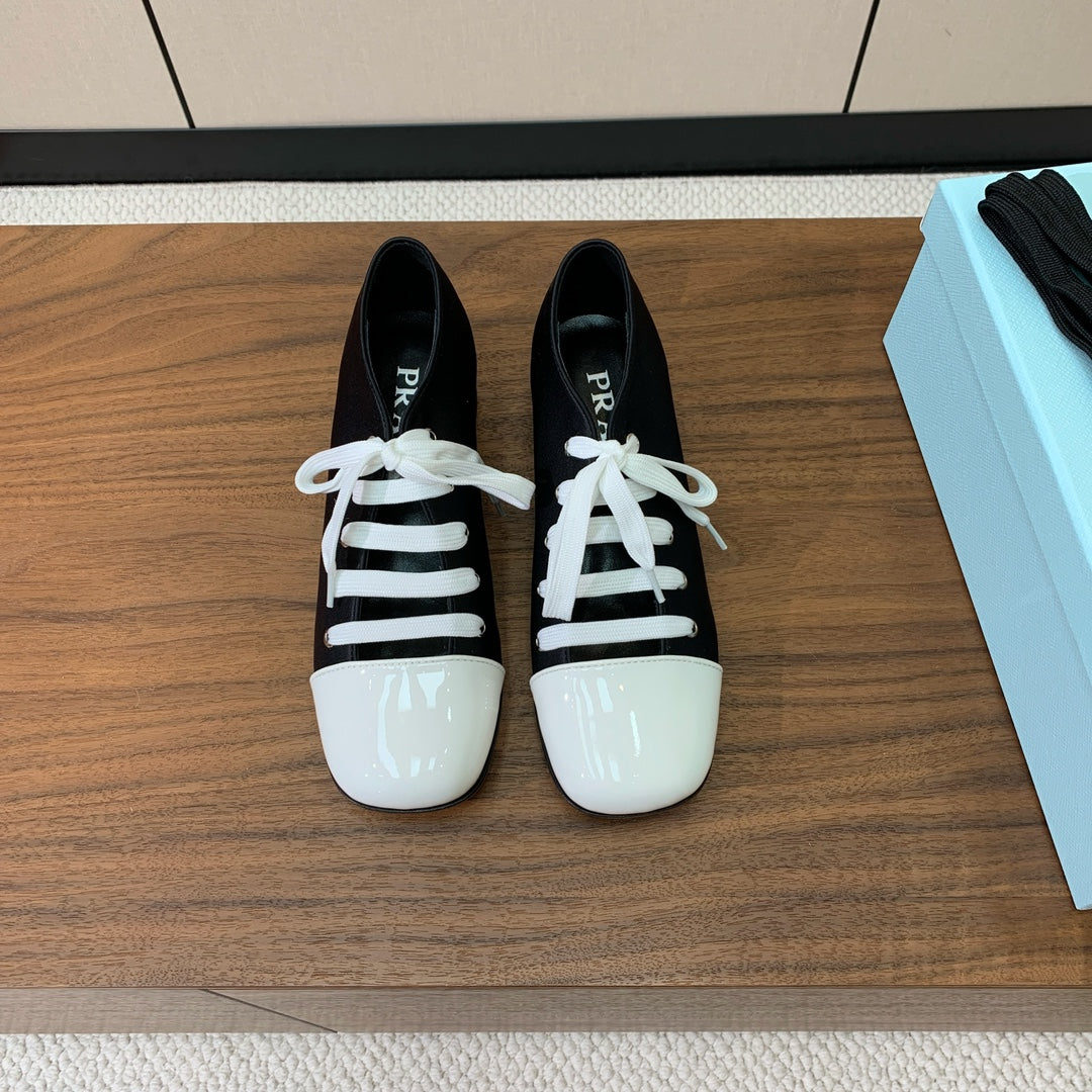 PRA 26S Chunky Heeled 40 Black White Sheepskin 606374