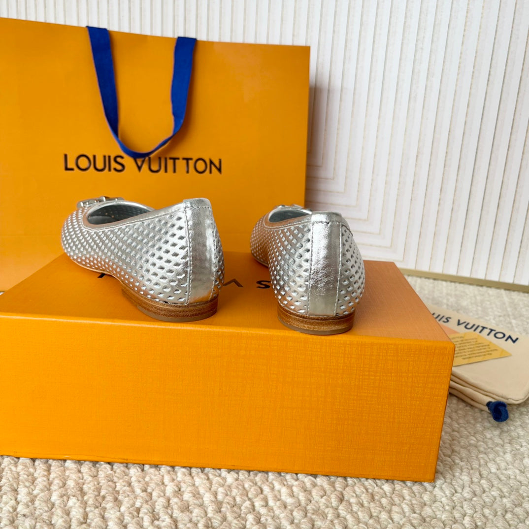 LV Shake Flat Ballerina Silver Cowhide