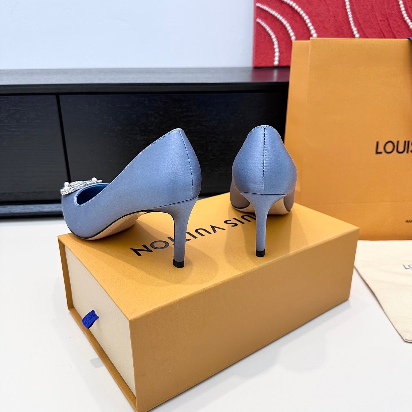 LV 26s  Pointed-Toe High Heels 75 Light Blue Premium Satin 622433