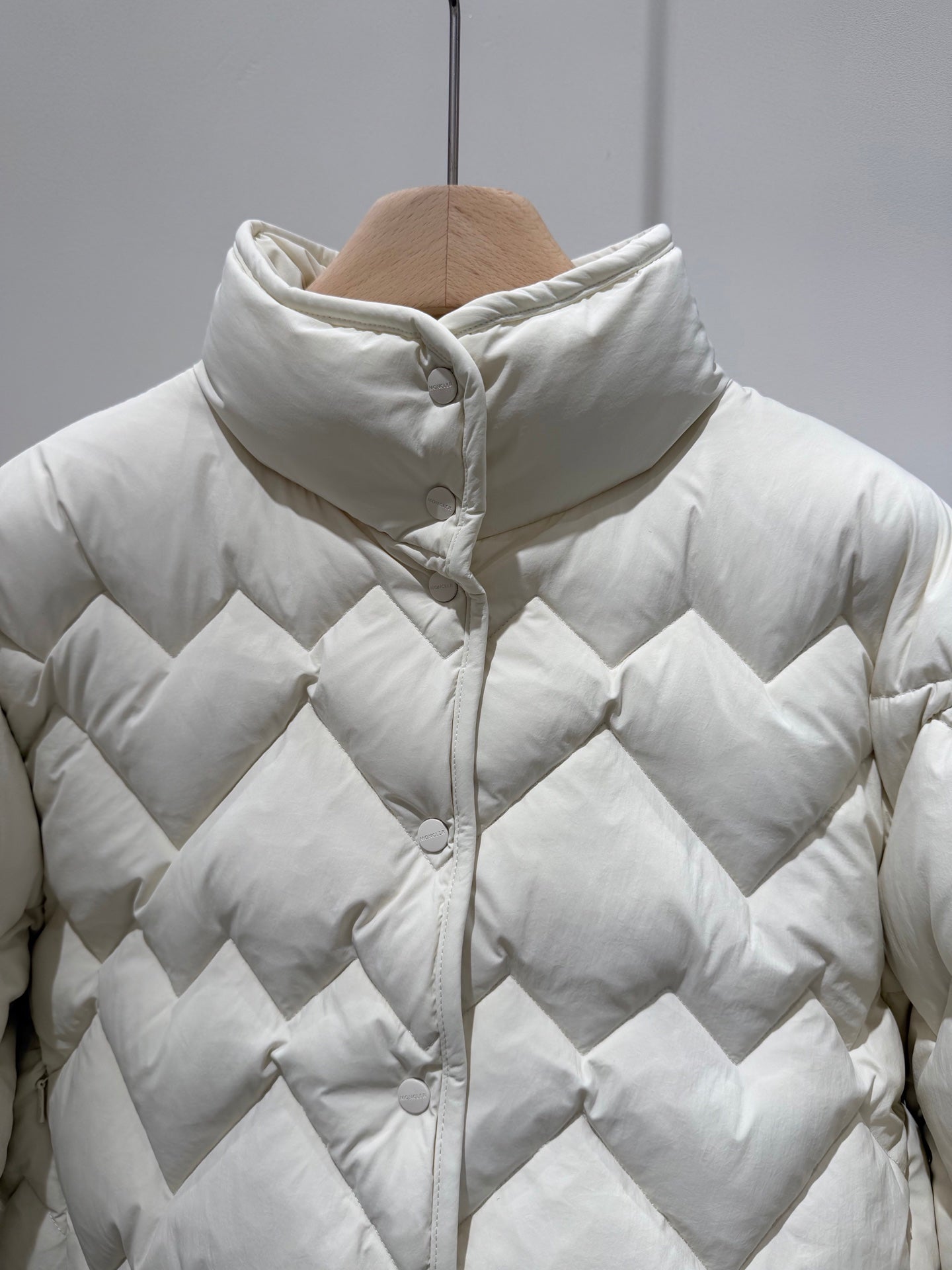 MC 2025 Down Jackets White Polyester