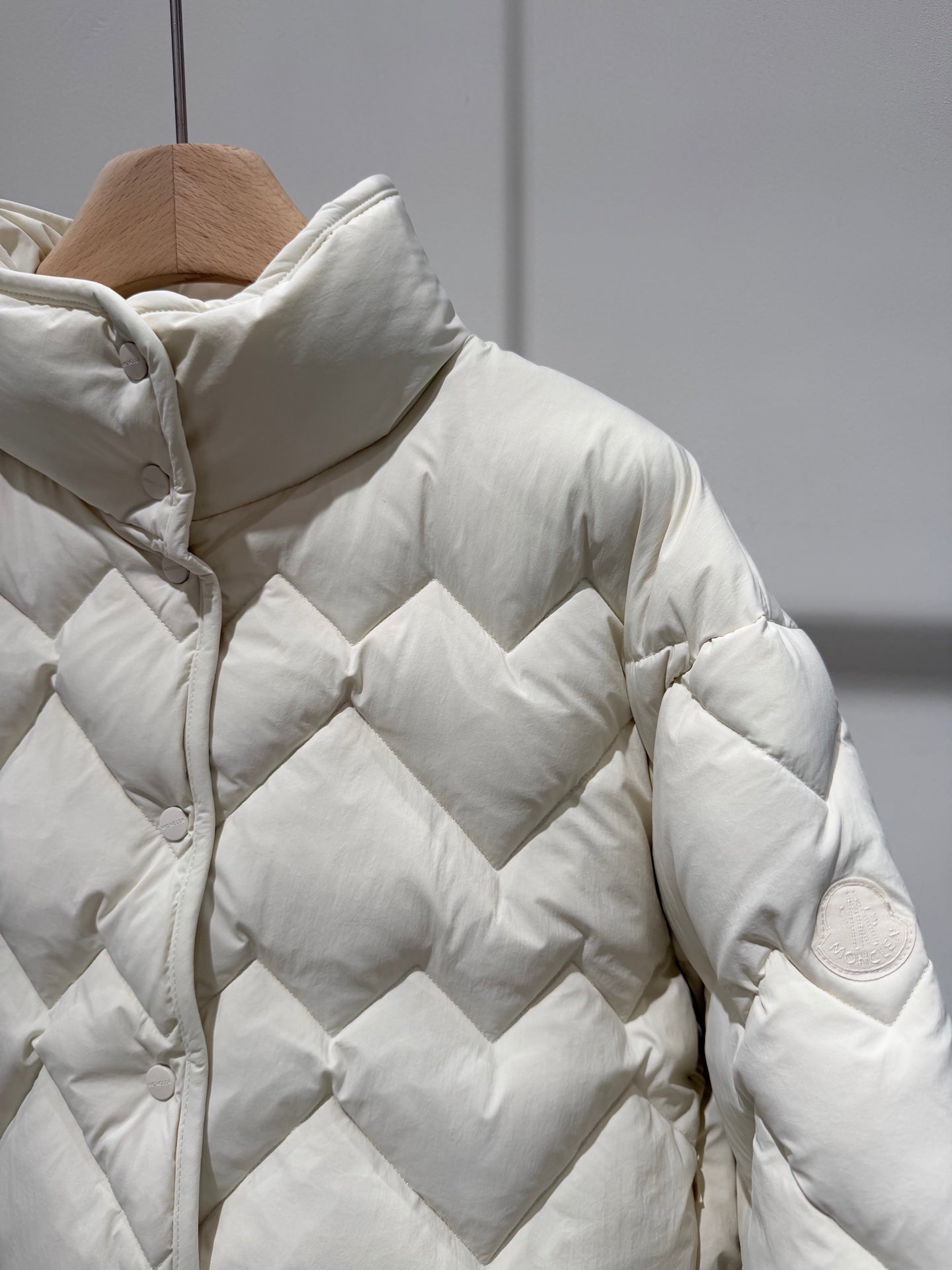 MC 2025 Down Jackets White Polyester