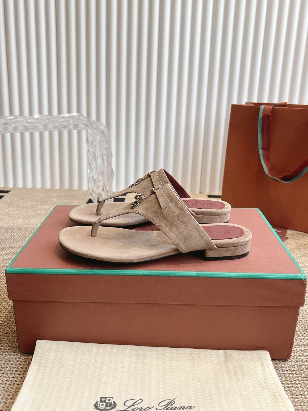 LP 25C Thong Slide Sandal Mocha Brown Suede 208106