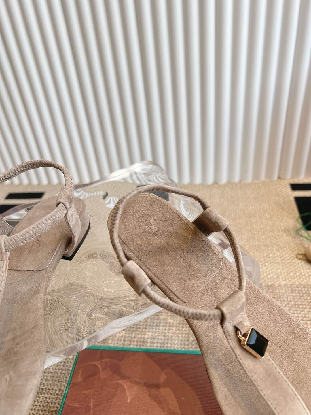 LP 25C Mindil Sandal Mocha Brown Suede 208096