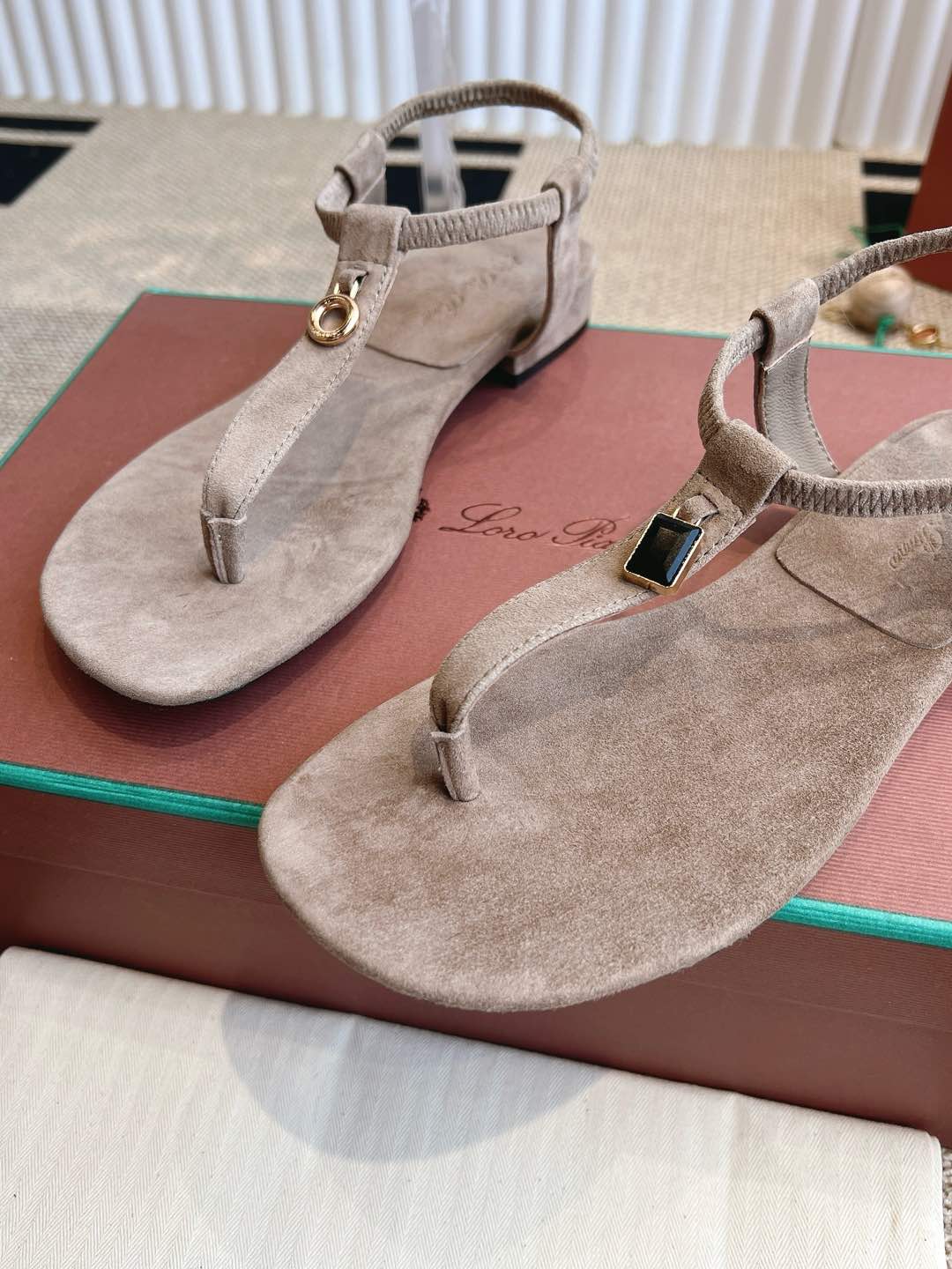 LP 25C Mindil Sandal Mocha Brown Suede 208096