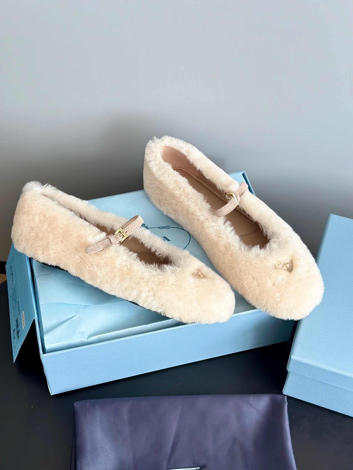 Prada 25s Mary Jane Ballet Flats White Wool 538456