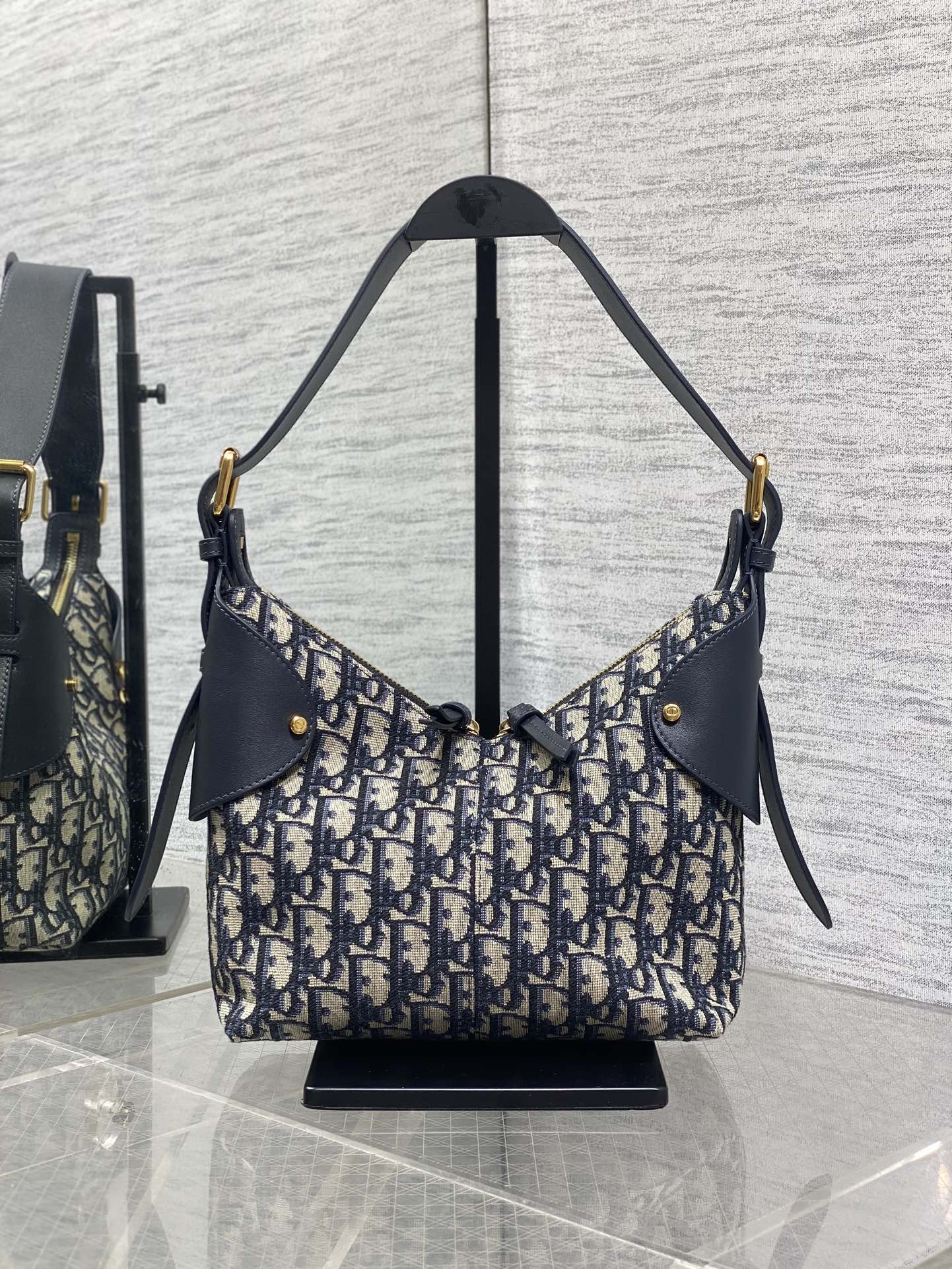 Dior 2025 Voyage Bag 23cm Navy Blue mix Beige Canvas Leather 270572