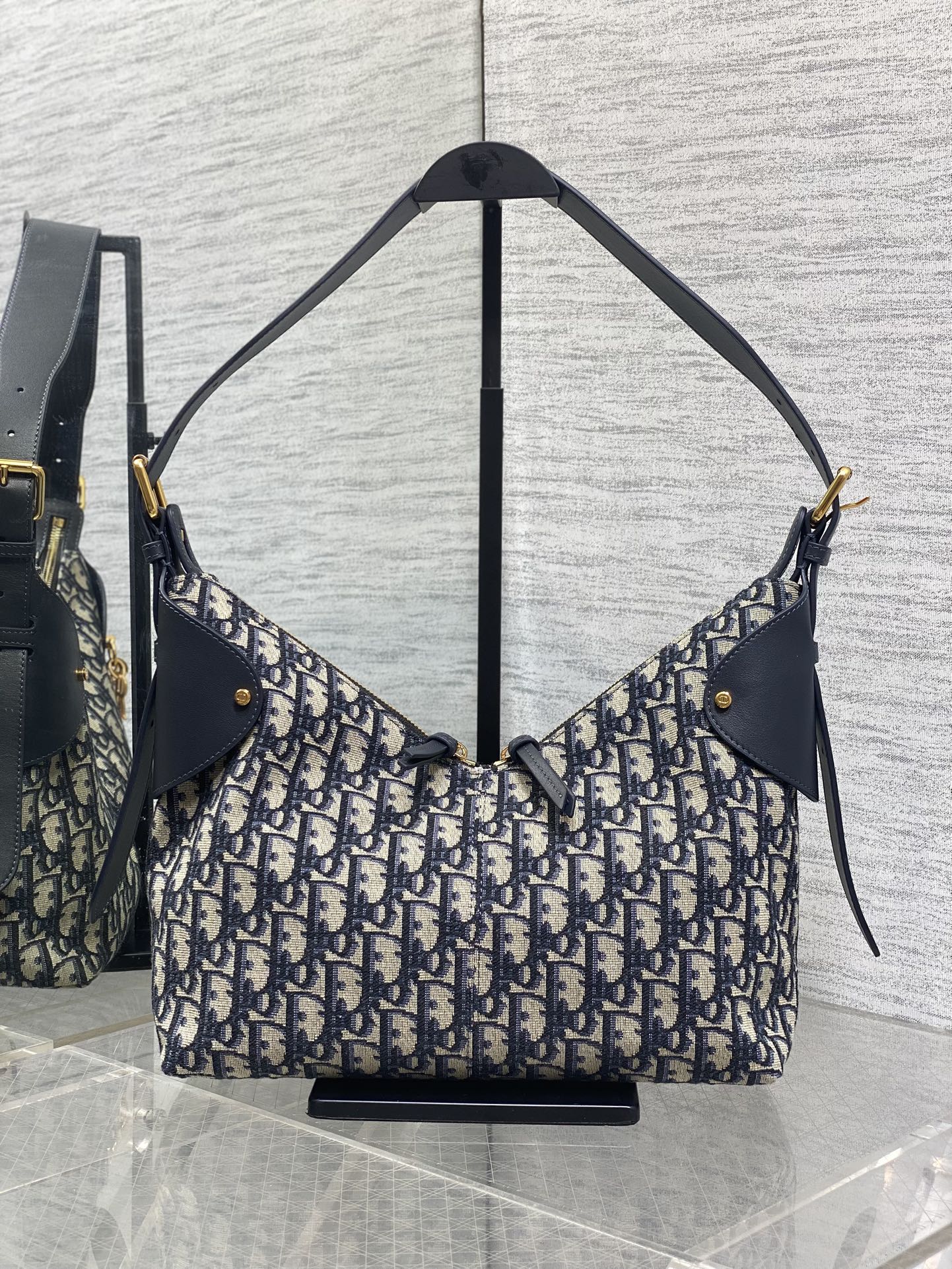 Dior 2025 Voyage Bag 28cm Navy Blue mix Beige Canvas Leather 270574