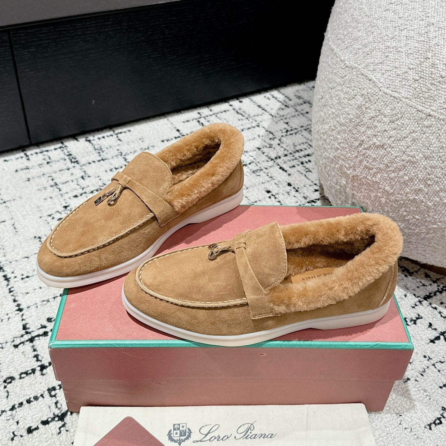 LP Summer Charms Walk Loafers In Brown Peanut Suede With Rabbit Fur Lining 985645