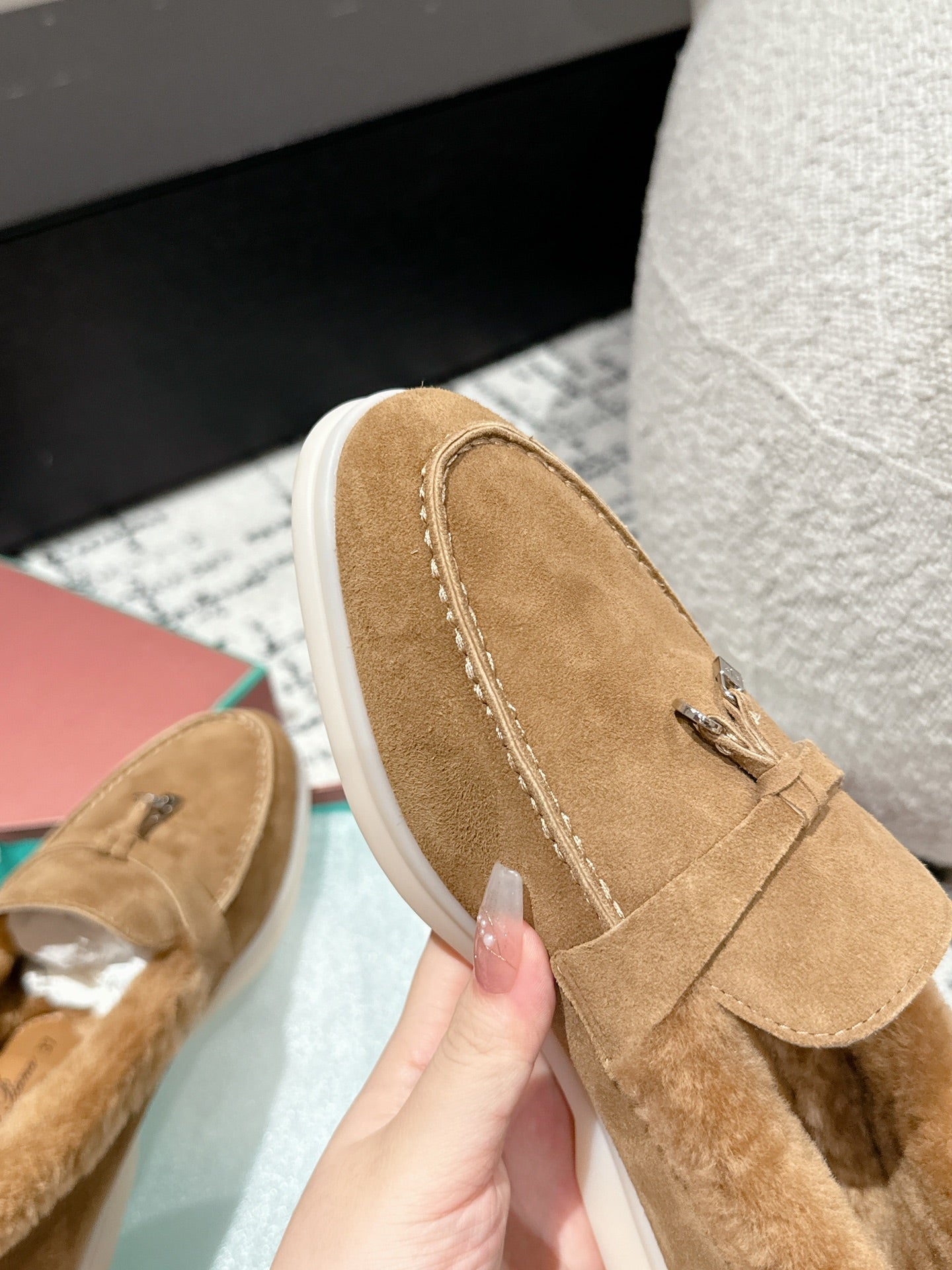 LP Summer Charms Walk Loafers In Brown Peanut Suede With Rabbit Fur Lining 985645