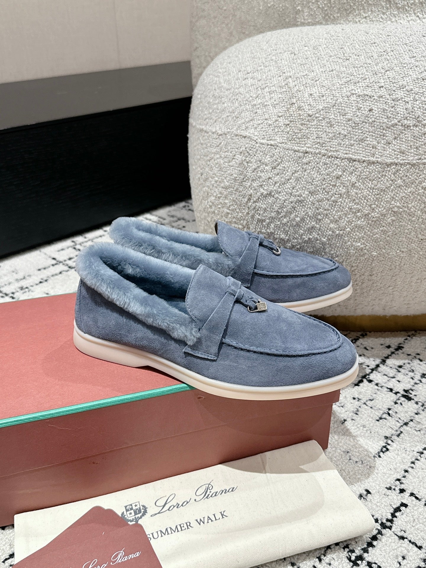 LP Summer Charms Walk Loafers In Light Aegean Suede With Rabbit Fur Lining 985647