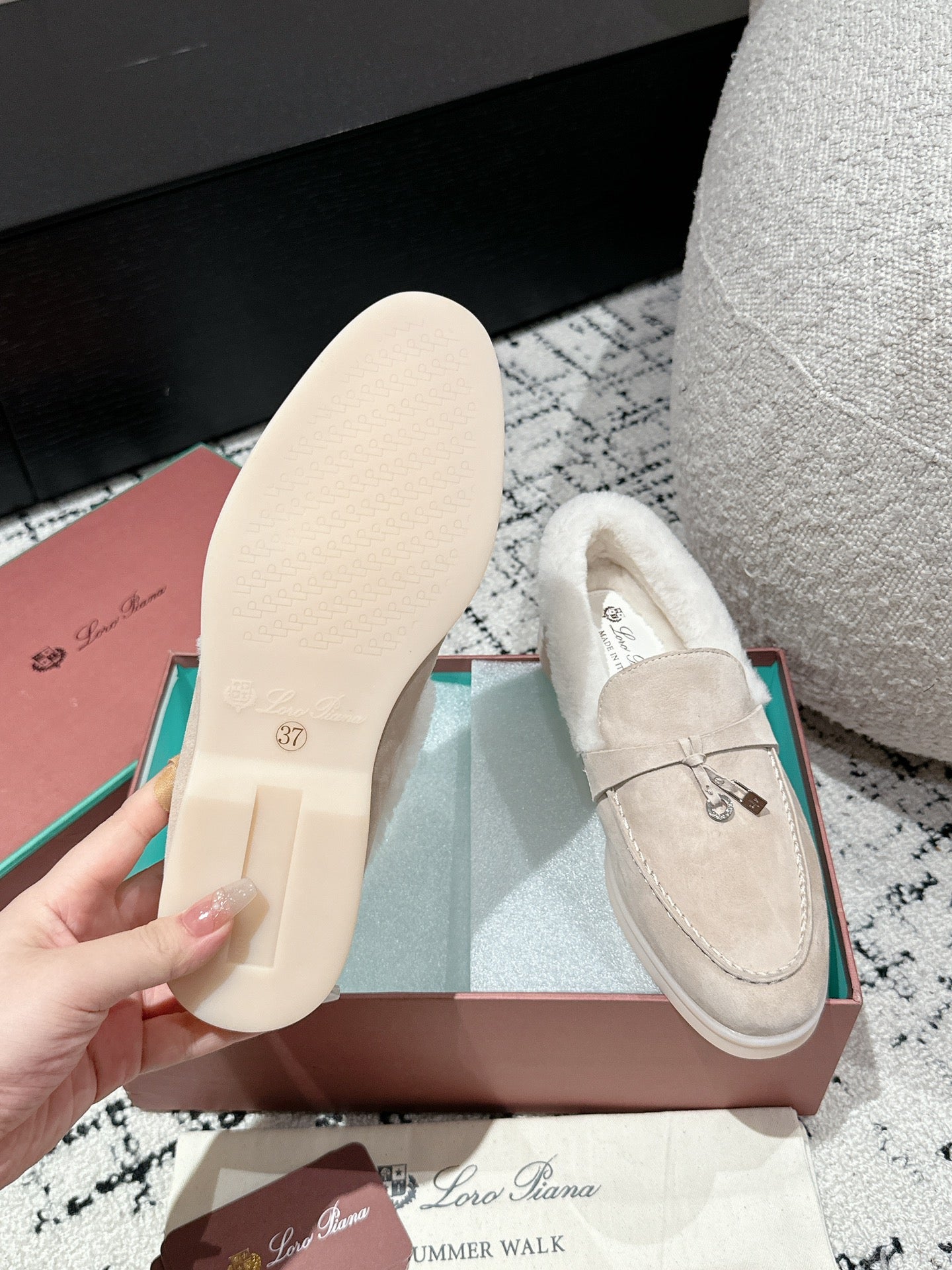 LP Summer Charms Walk Loafers In Light Beige Mix White Suede With Rabbit Fur Lining 985650