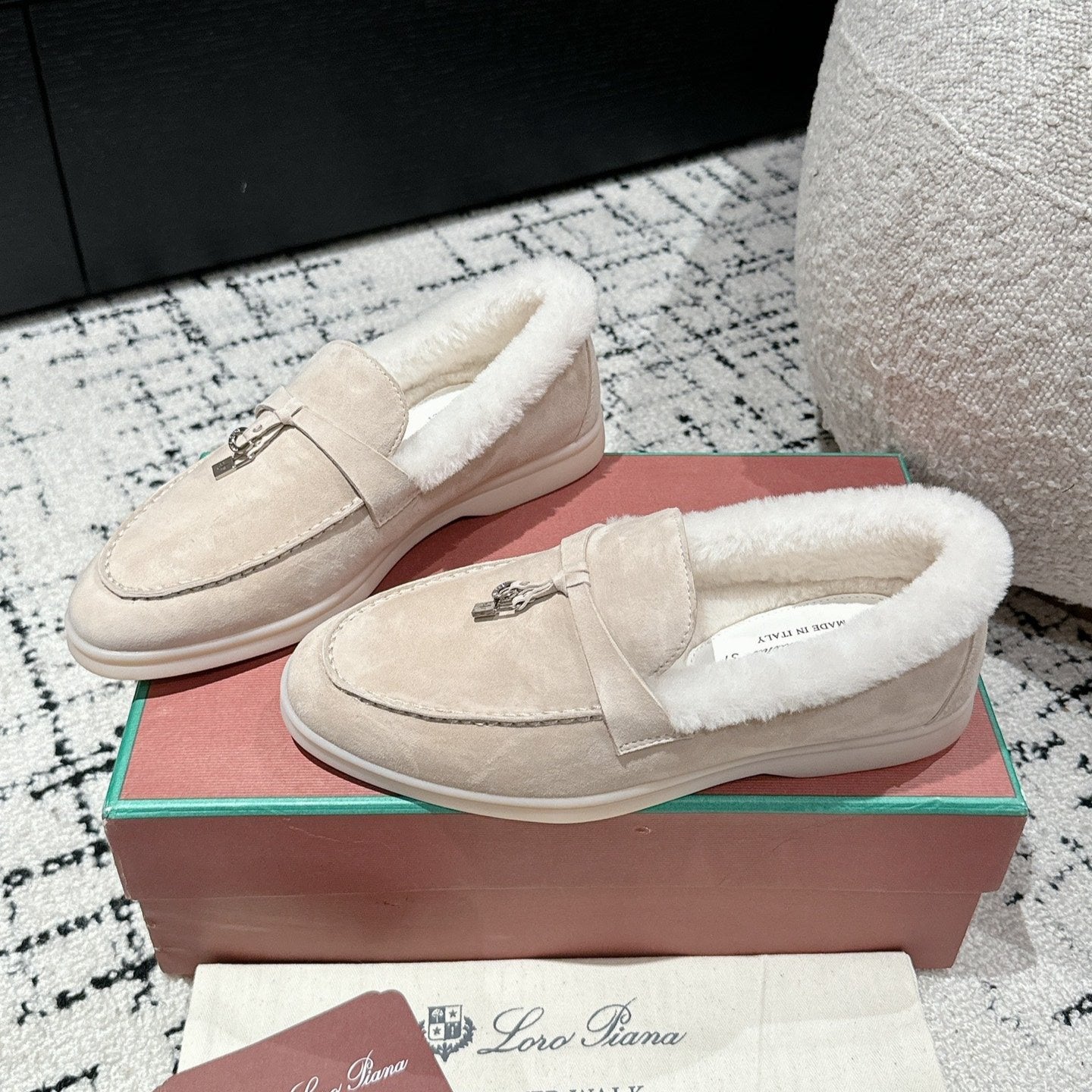 LP Summer Charms Walk Loafers In Light Beige Mix White Suede With Rabbit Fur Lining 985650