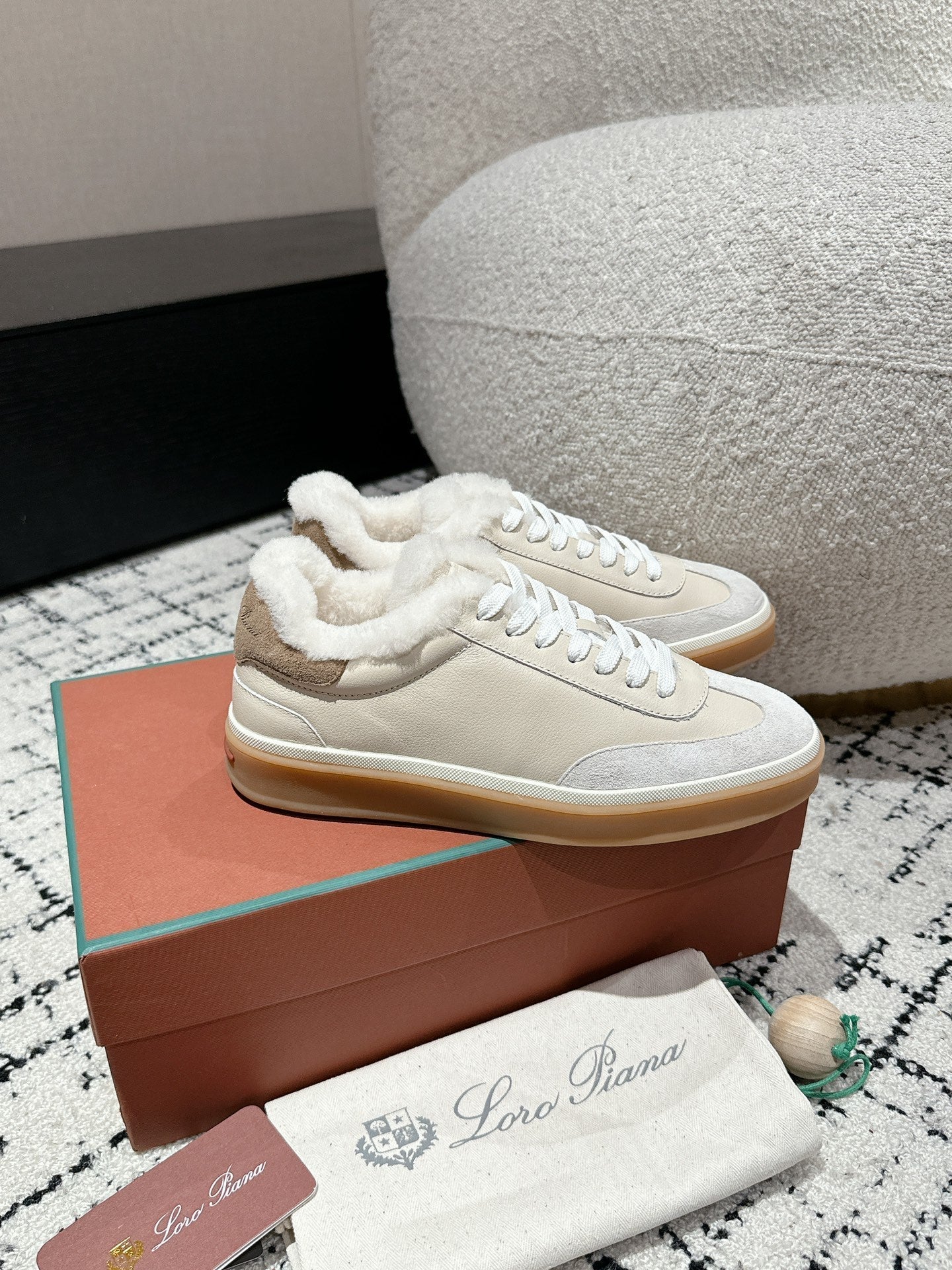 LP Tennis Walk Sneaker In Beige White Lambskin Lined With Wool Fleece 985660