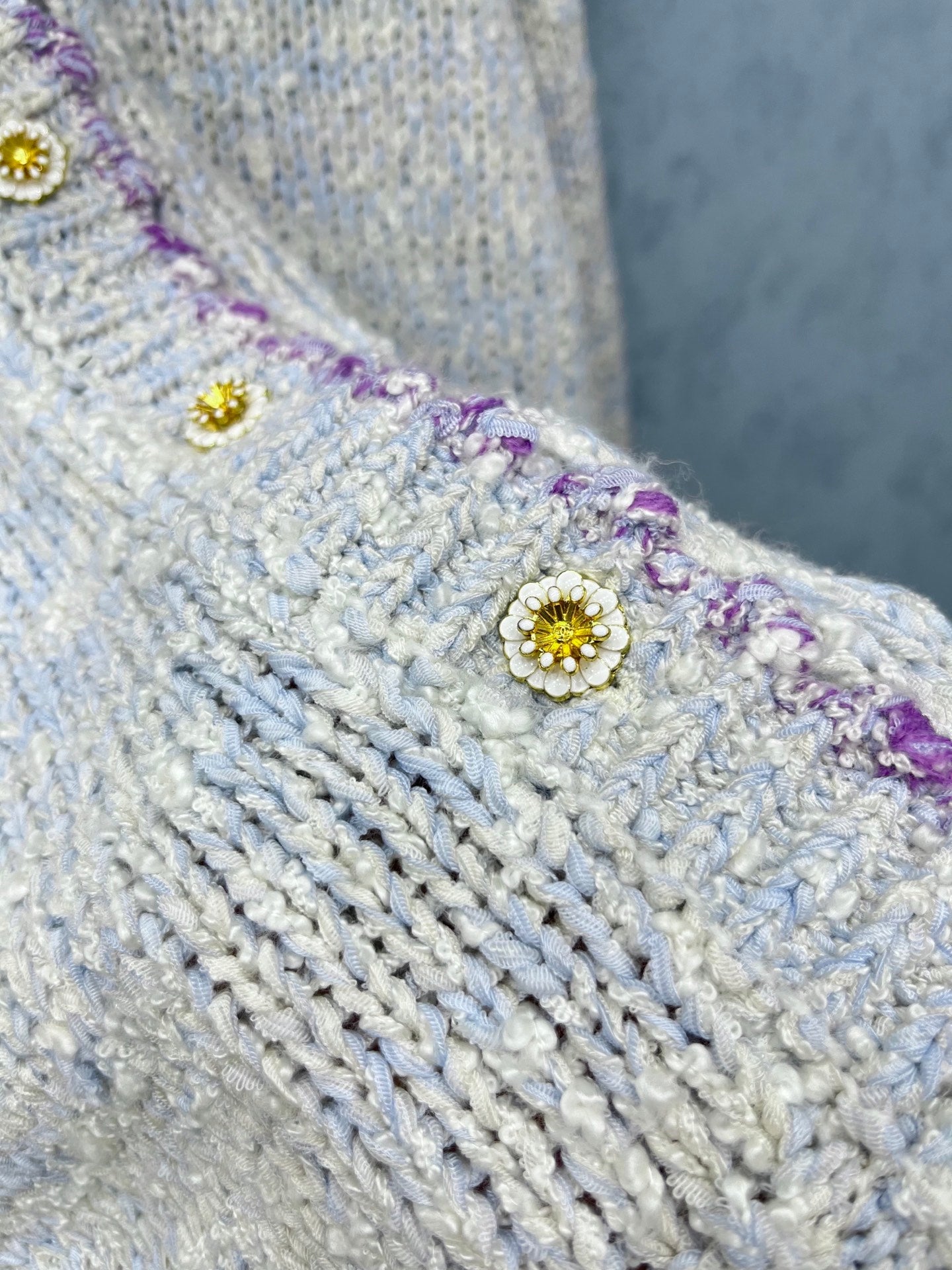 CC 2025 Cardigan Light Gray mix Purple Wool 325877