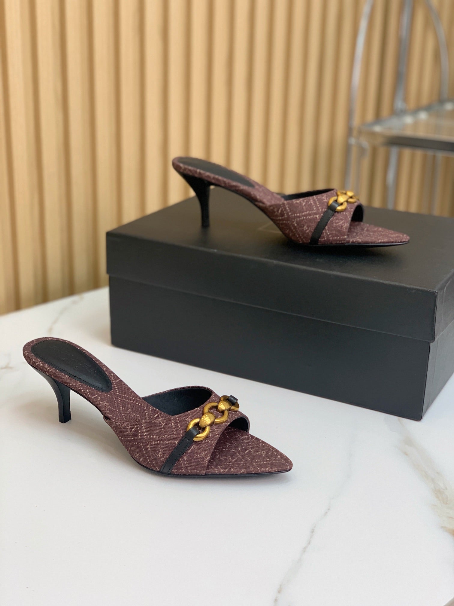 SL CHAIN ATTACH HEELED MULES BROWN DENIM