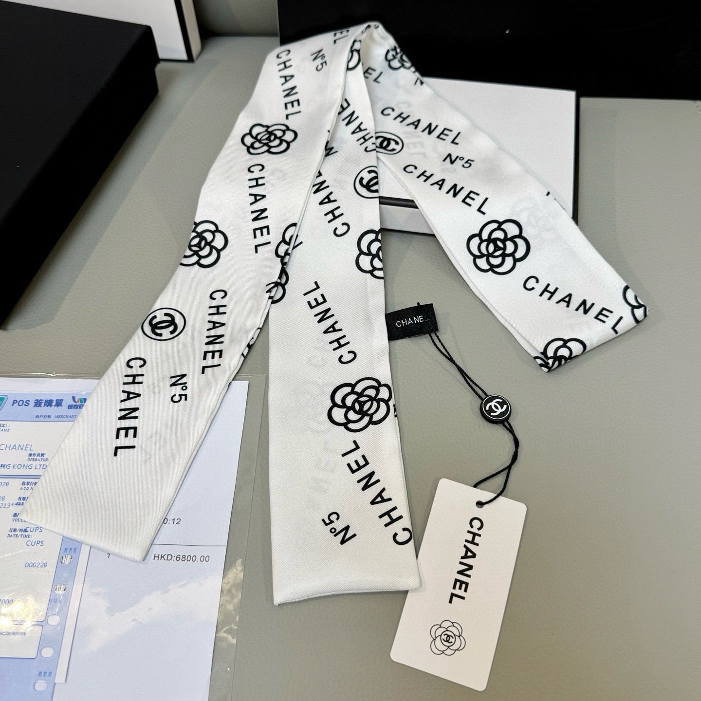 CC  Twilly Mini Star 120cm White Mulberry Silk 943394