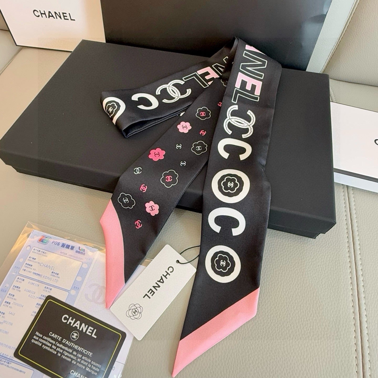 CC  Twilly Mini Scarf 120cm Black Mulberry Silk 949096