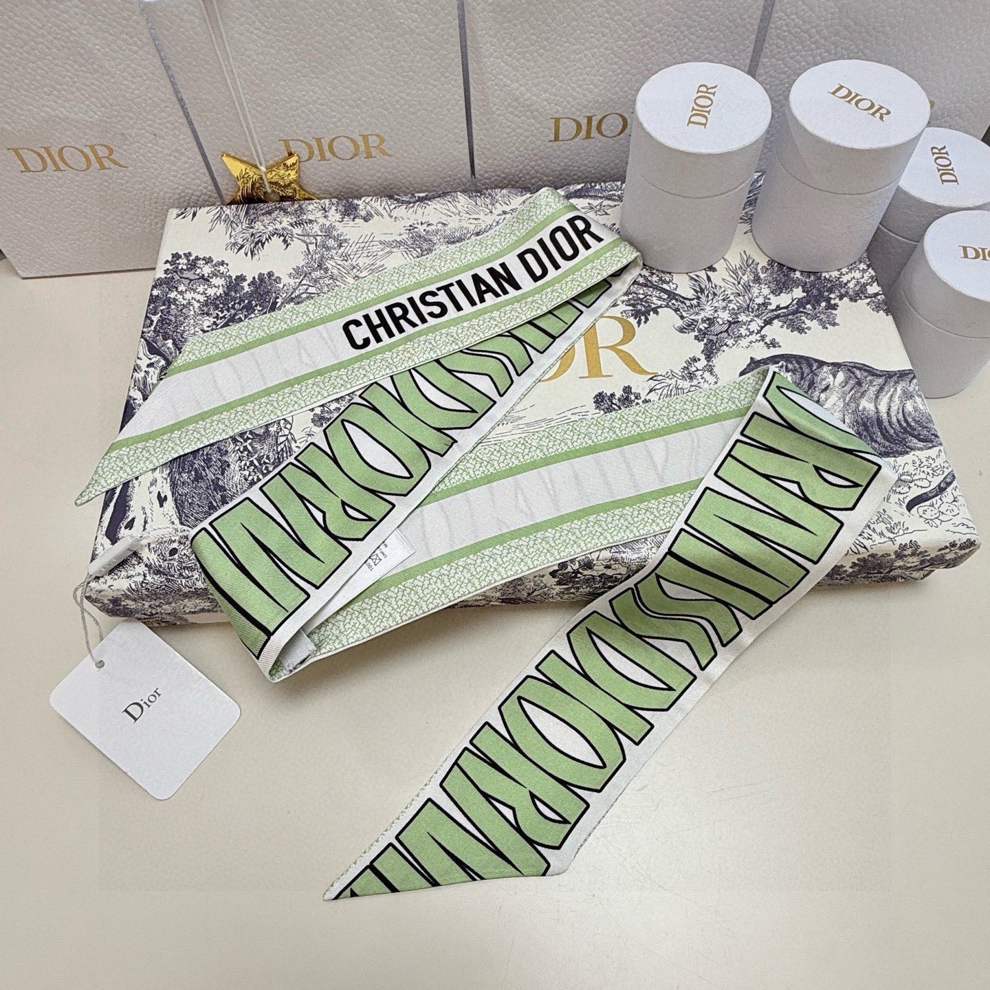 CD Twilly Mini Scarf 105cm Green Mulberry Silk 957051