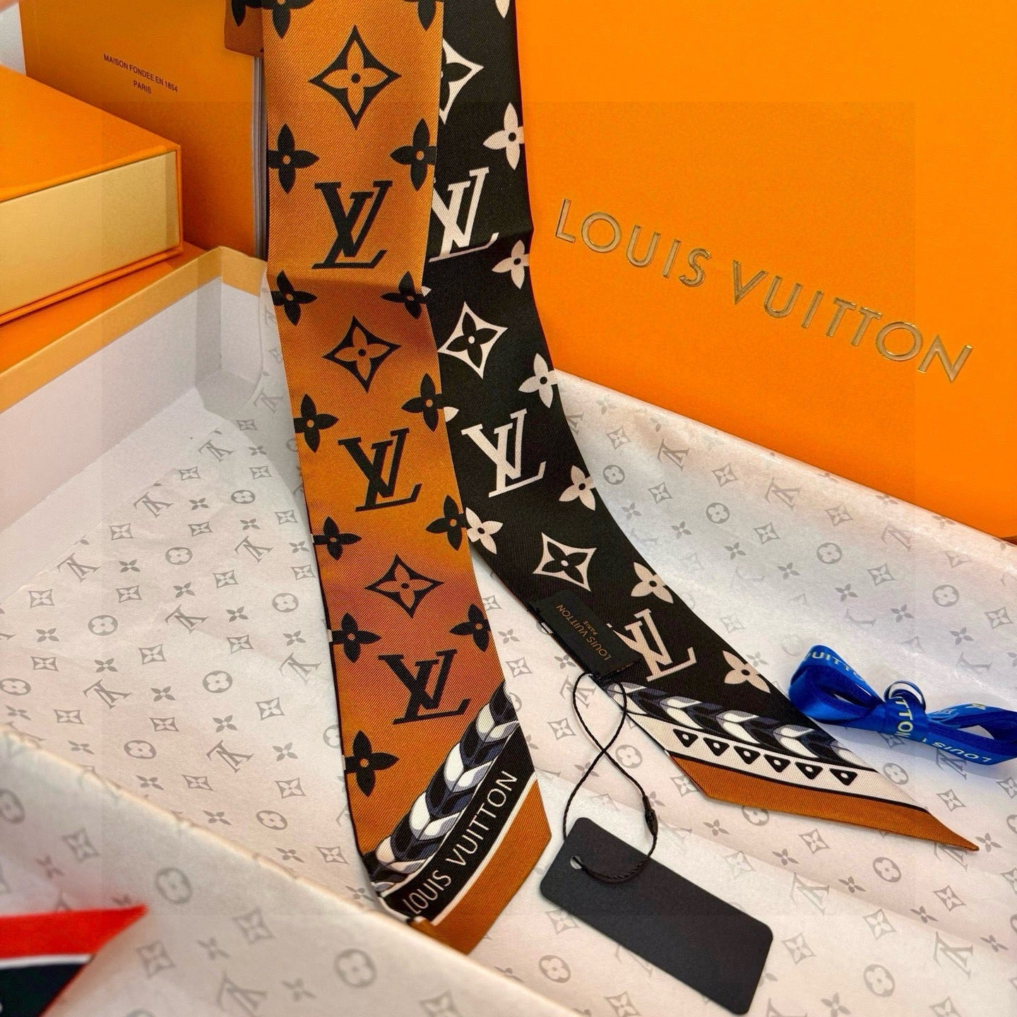 LV  Twilly Mini Scarf 120 Black Brown Silk Twill 967458