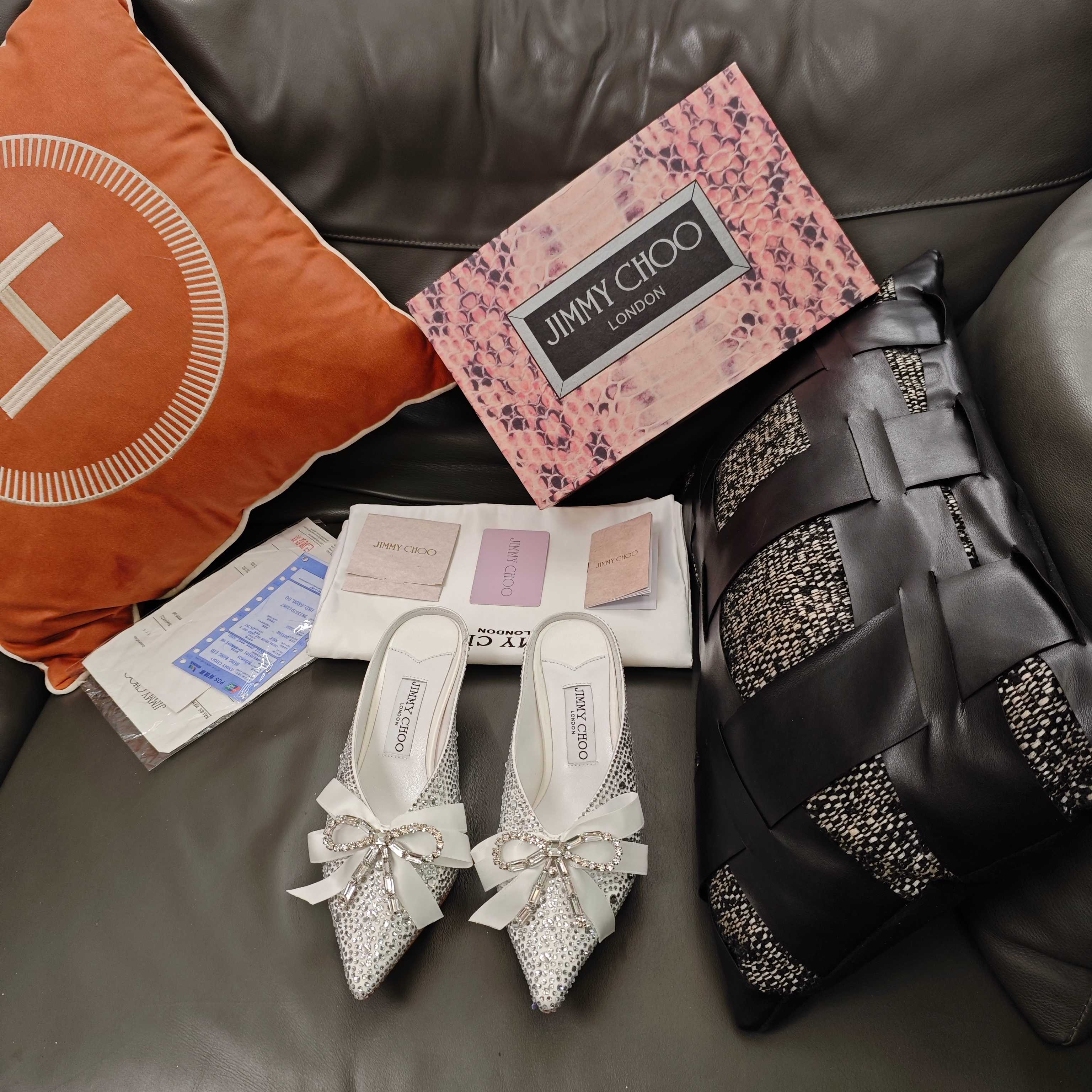 Jimmy 26s Crystal Slipper 45 Sliver Silk Satin Cowhide 596340