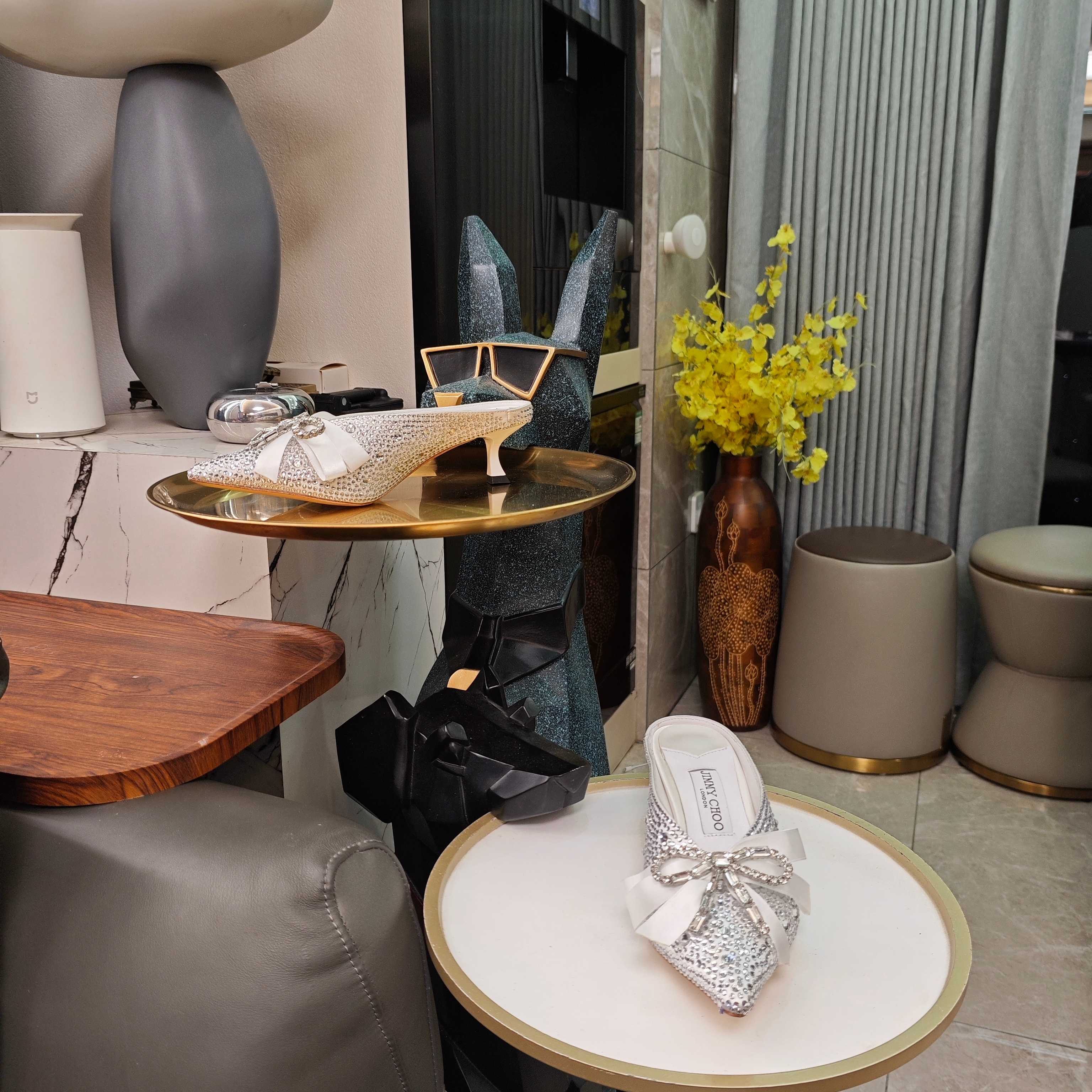 Jimmy 26s Crystal Slipper 45 Sliver Silk Satin Cowhide 596340