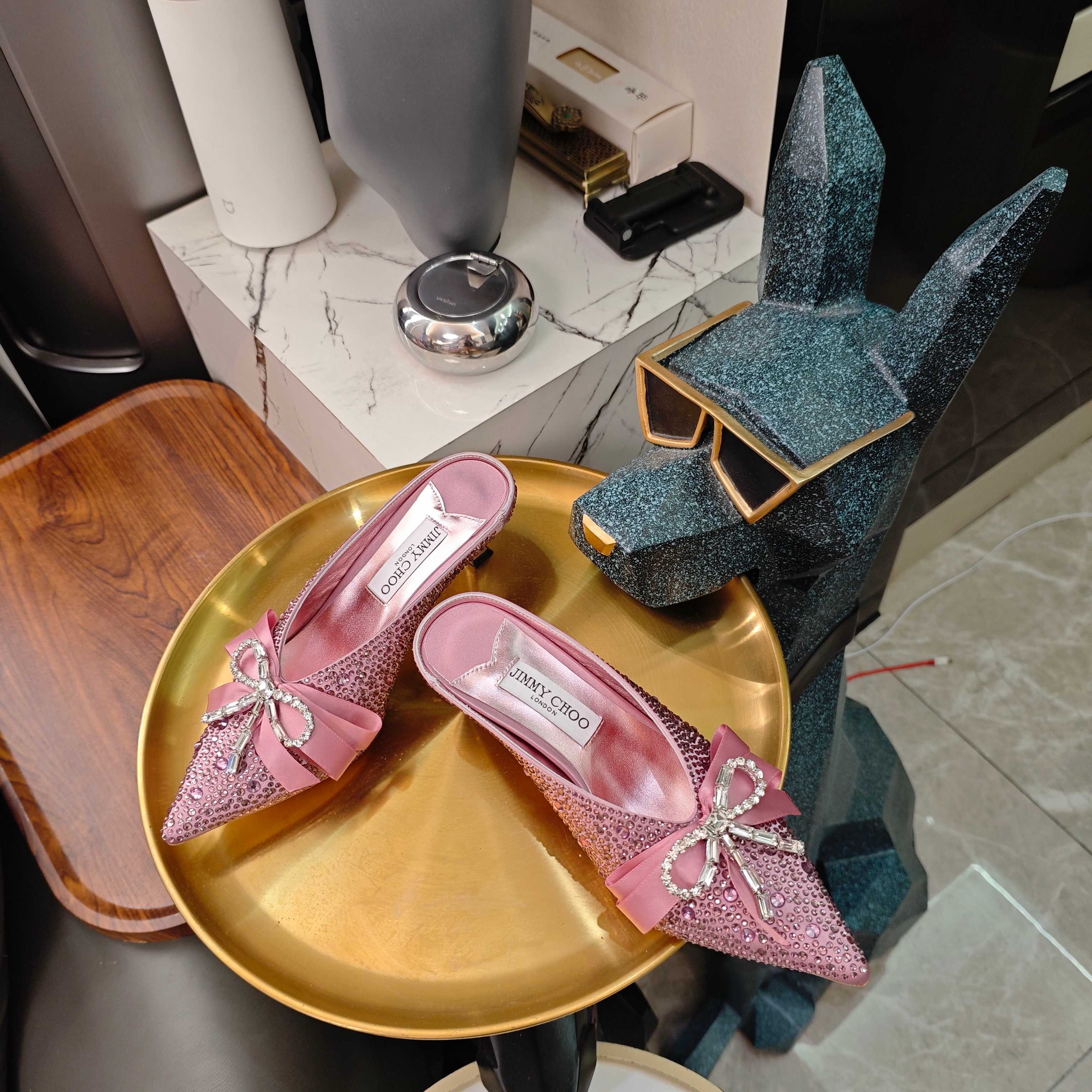 Jimmy 26s Crystal Slipper 45 Pink Silk Satin Cowhide 596341