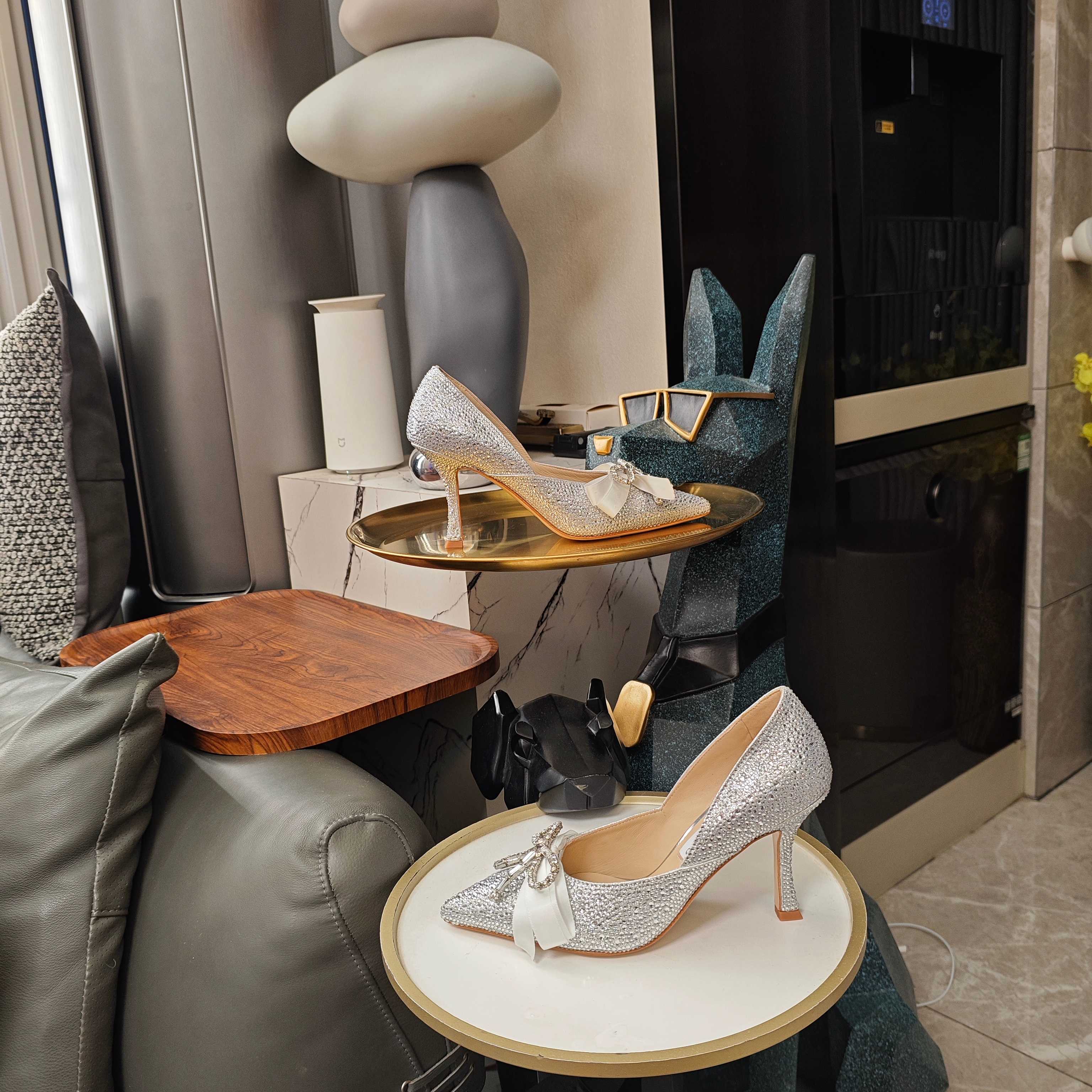 Jimmy 26s Crystal Pumps 85 Sliver Silk Satin Cowhide 596332