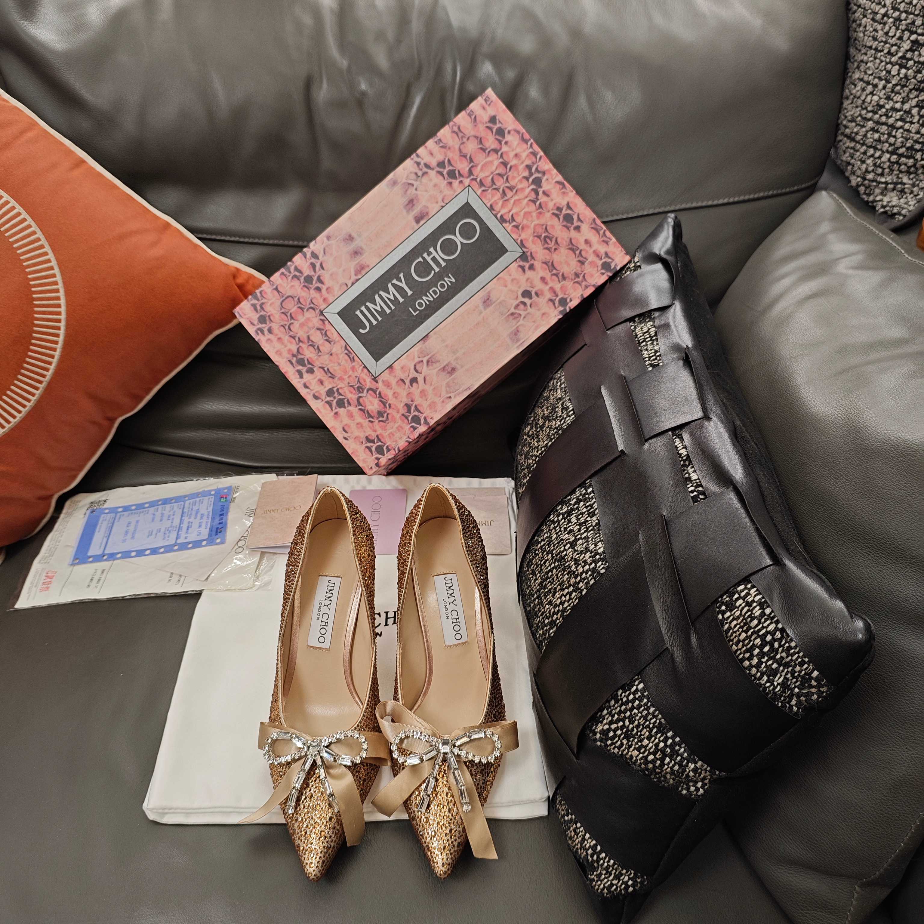 Jimmy 26s Crystal Pumps 85 Gold Silk Satin Cowhide 596333