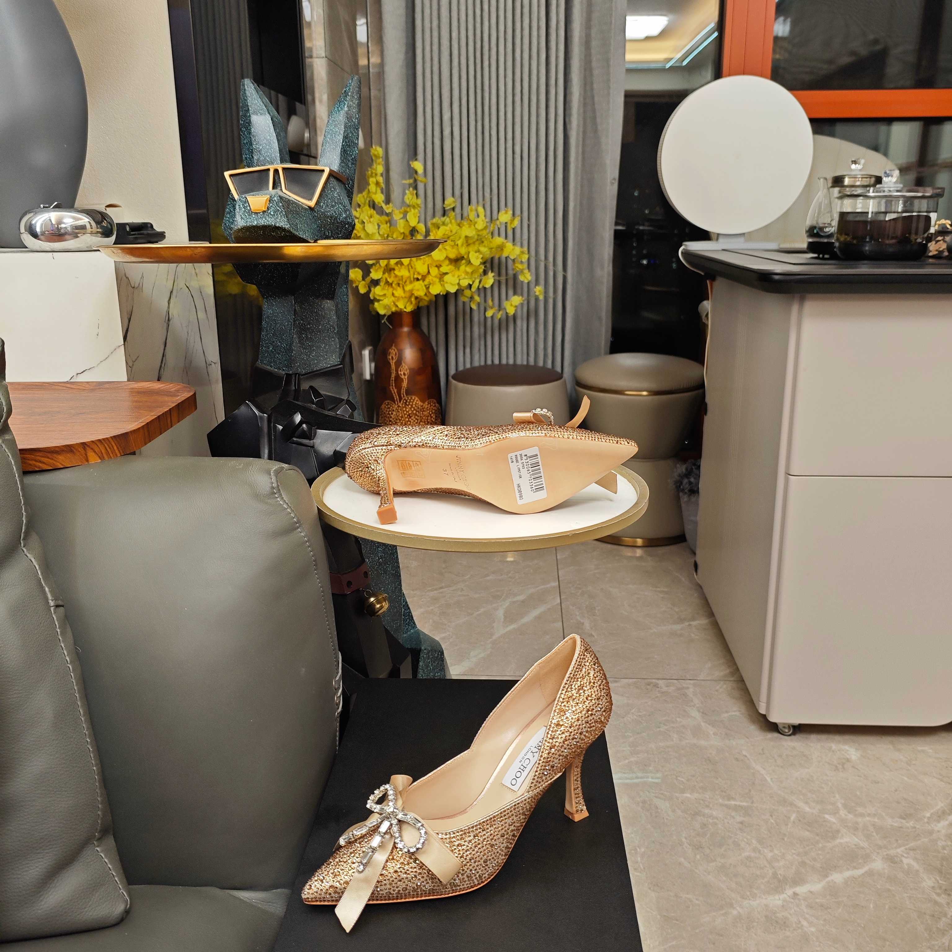 Jimmy 26s Crystal Pumps 85 Gold Silk Satin Cowhide 596333