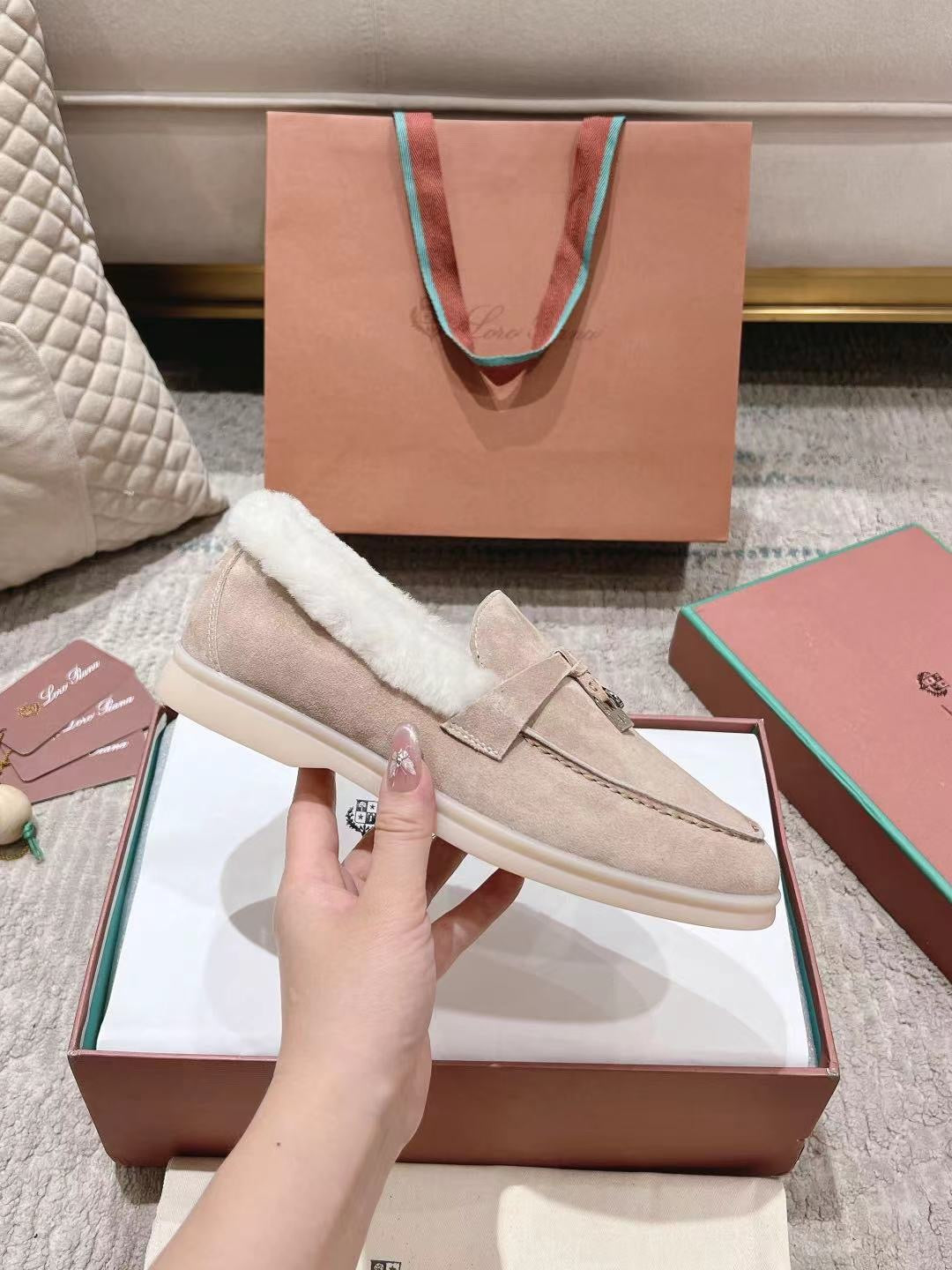 LP Summer Charms Walk Loafers  Light Brown Beige Mix White Suede With Rabbit Fur Lining 206250