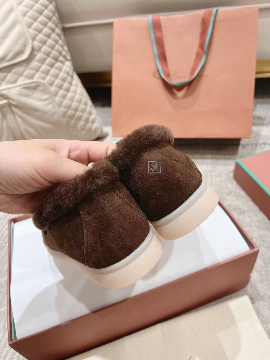 LP Summer Charms Walk Loafers Bottele Brown  Suede With Rabbit Fur Lining 206262