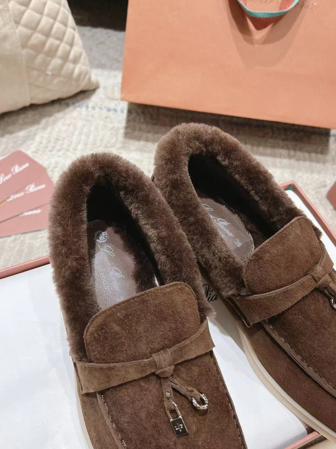 LP Summer Charms Walk Loafers Bottele Brown  Suede With Rabbit Fur Lining 206262