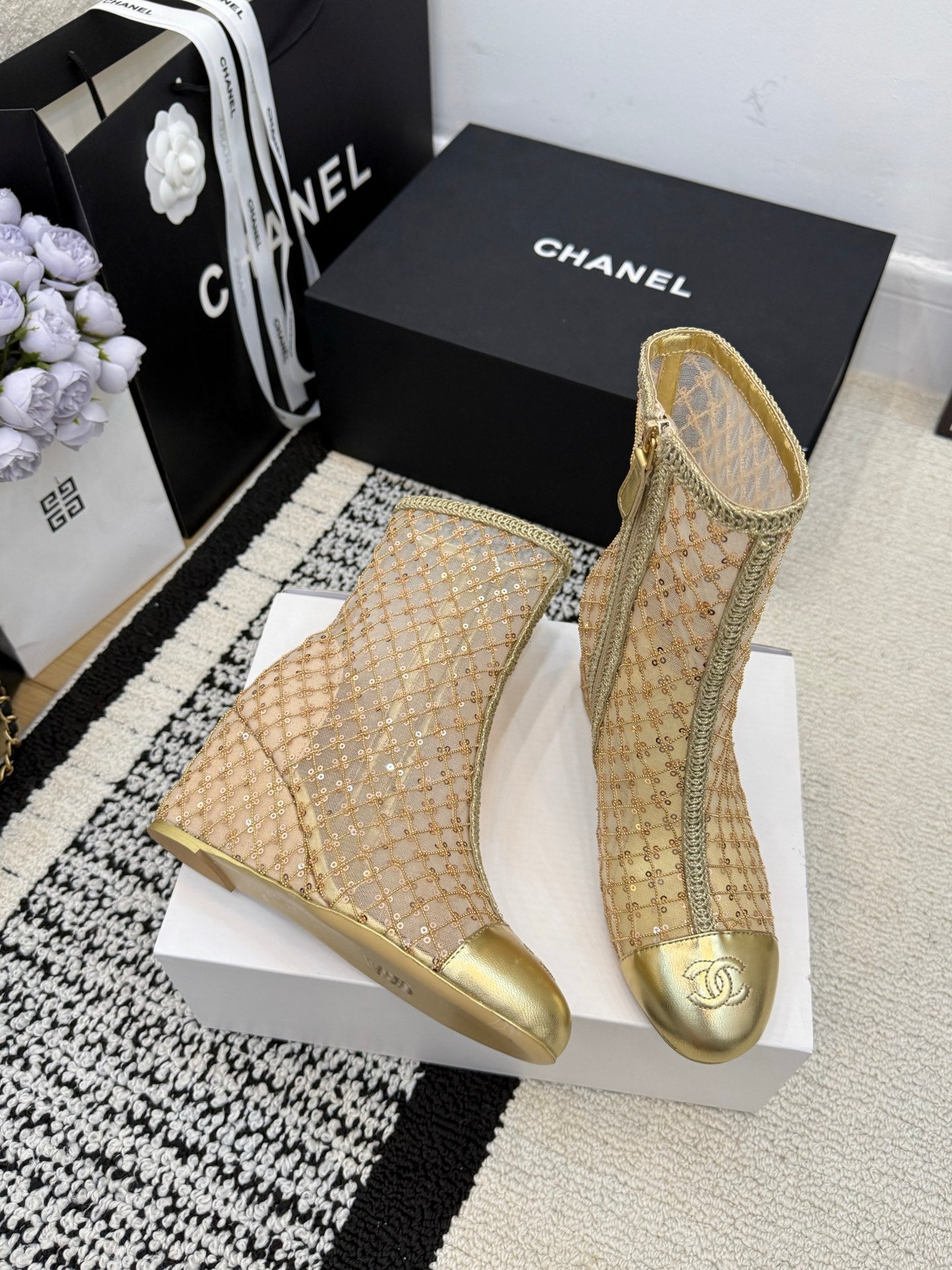 CC 26 Wedge Heel Boot Gold Mesh Leather 588858