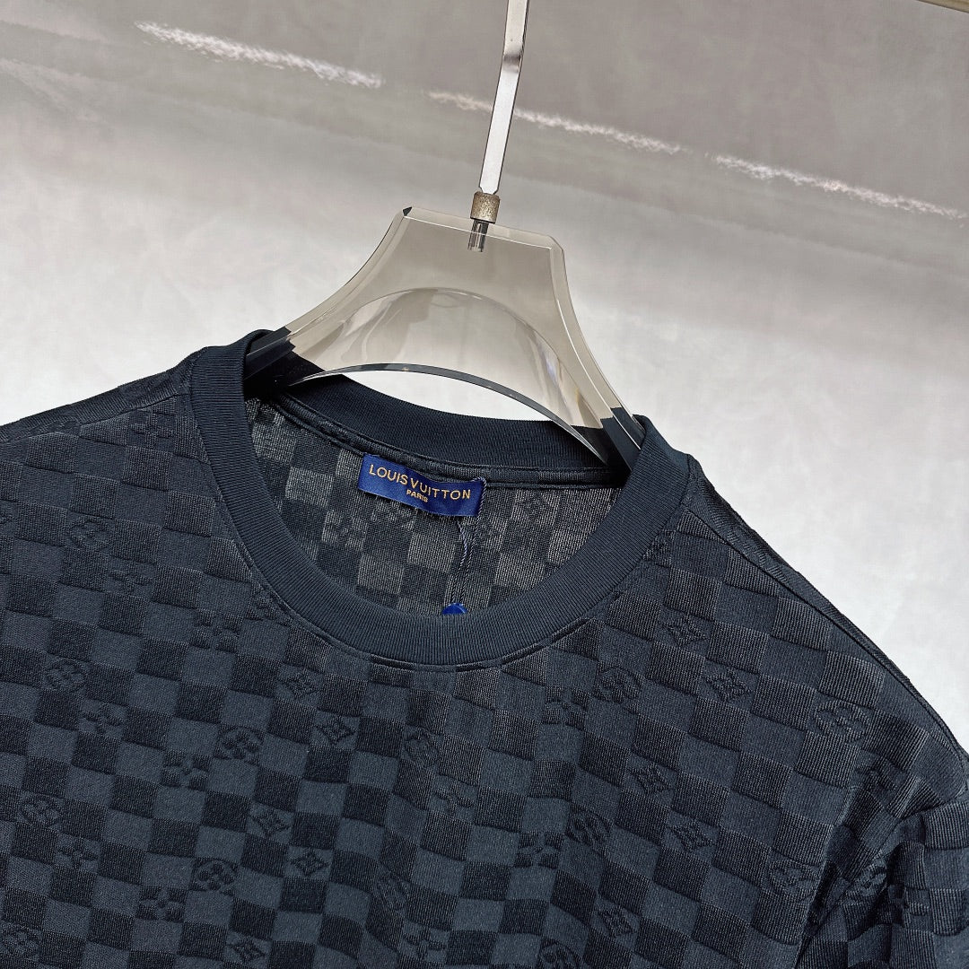 LV T-SHIRT BLACK 239625