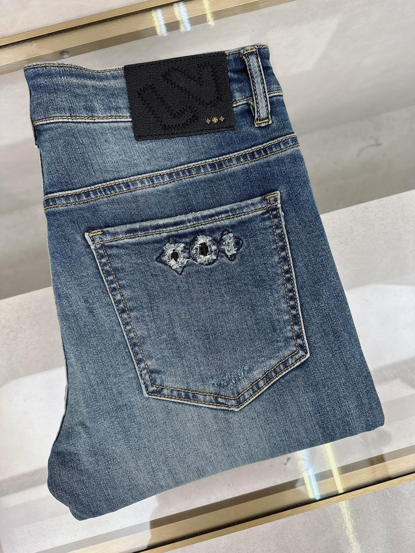 LV DENIM JEAN 239619