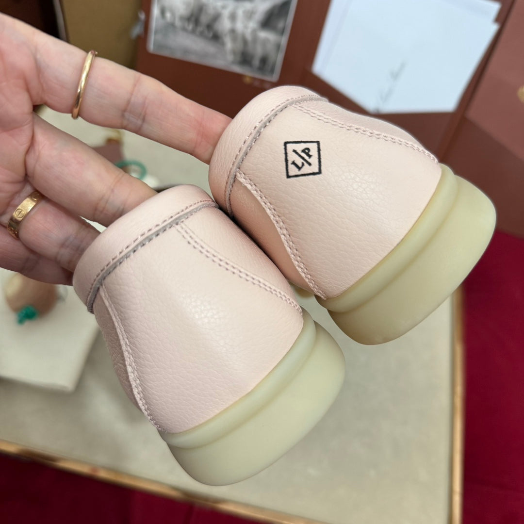 LP 25C Summer Charms Walk Loafer Plum Flower Calfskin 212598