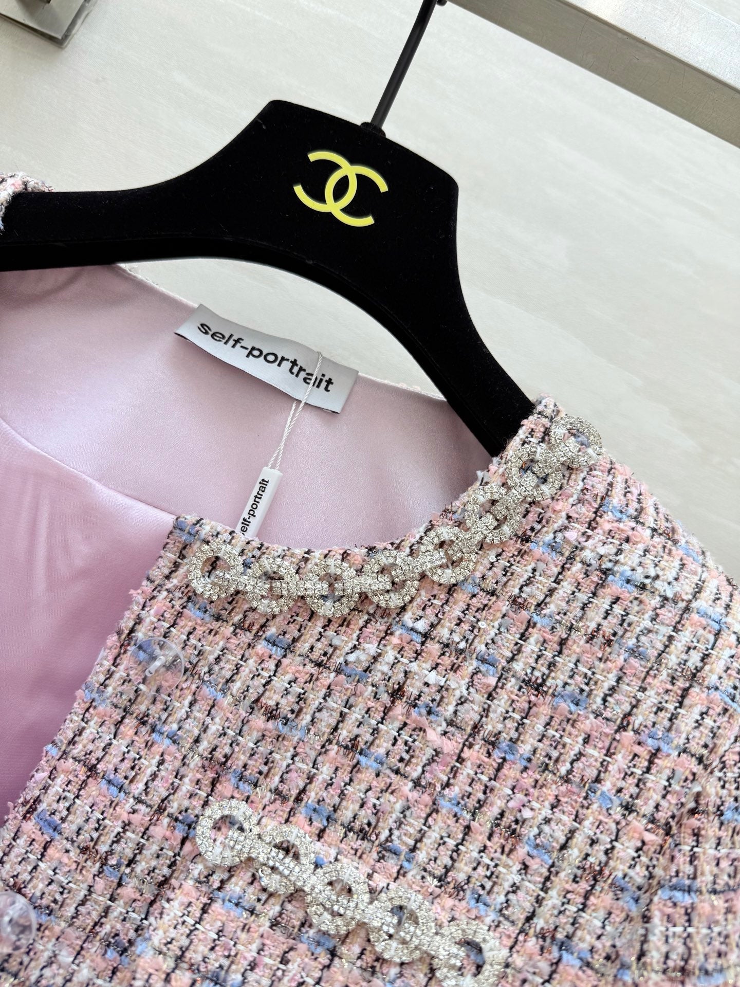 Chanel 2025 Rhinestone Chain Jacket Pink Woven Tweed Fabric 319510