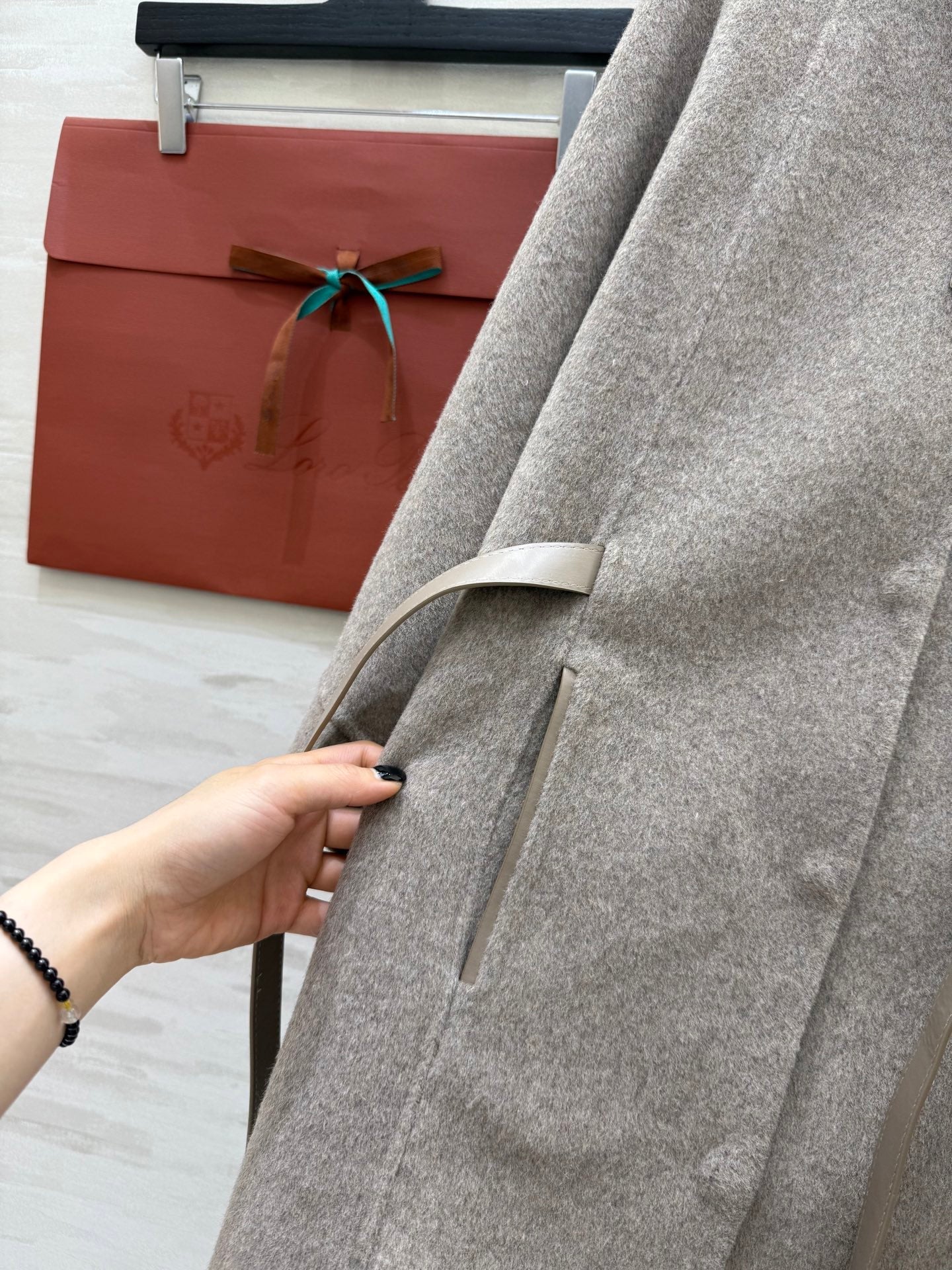 LP 25 Salzburg Cape Coat Naturale Brown Cashmere 319368