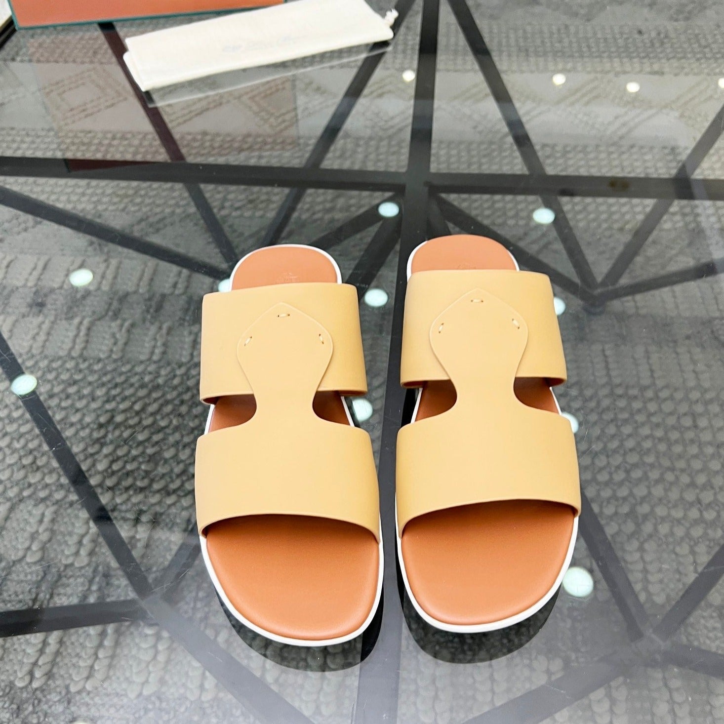 LP CROSSOVER SLIPPERS PALE ORANGE CALFSKIN