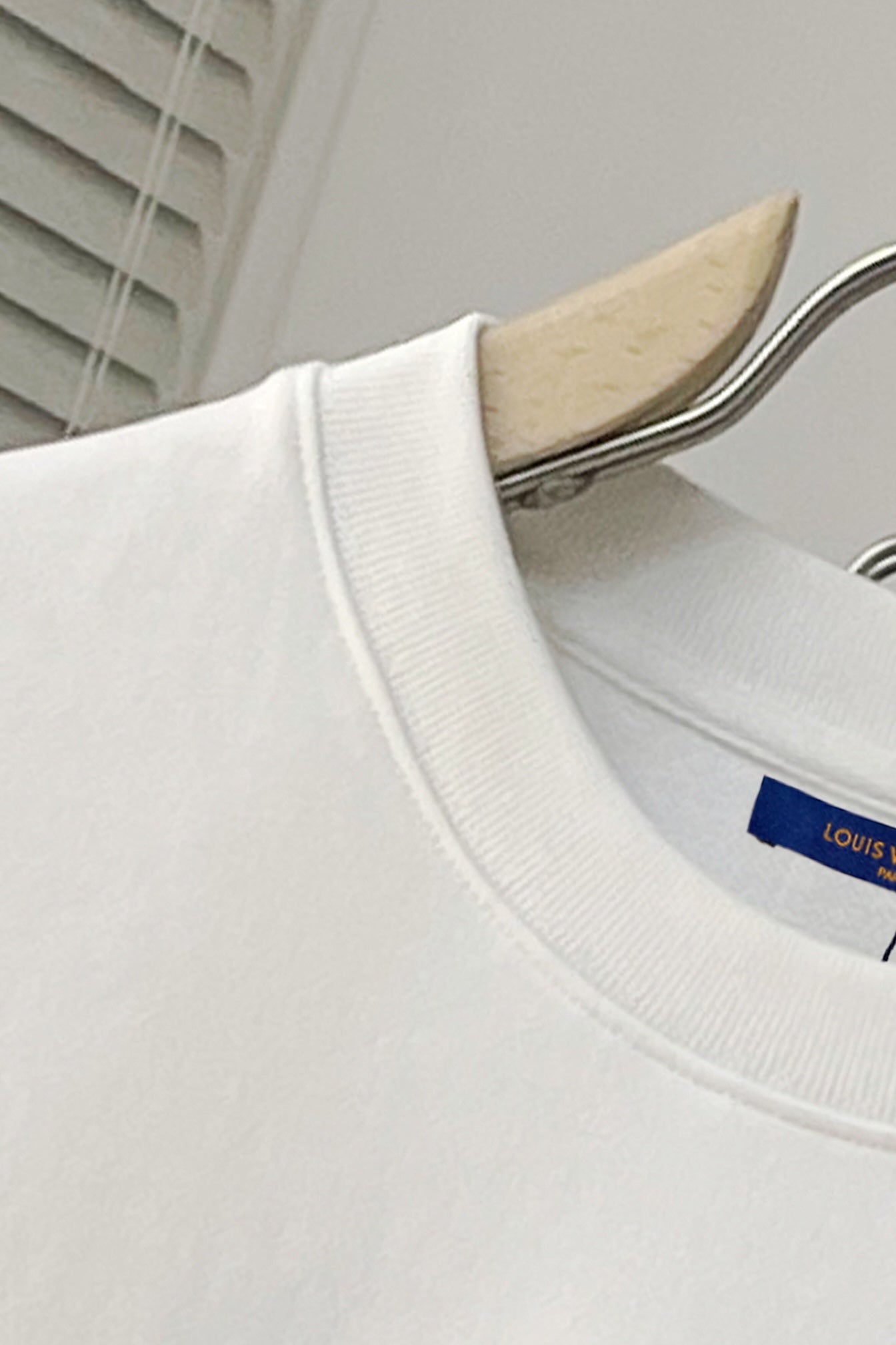 LV SWEATER WHITE COTTON FABRIC 239602