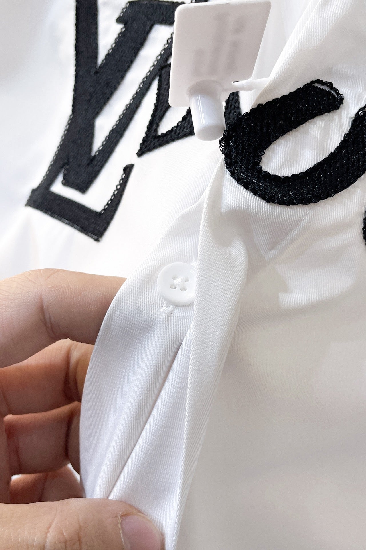 LV SHIRT WHITE COTTON 239608