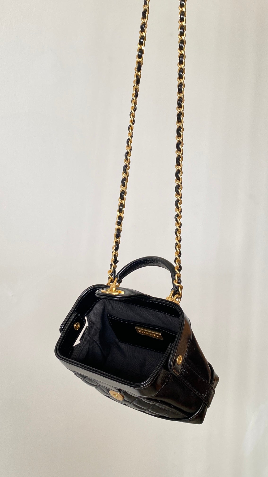 Chanel 25 Mini Bag Black Gold Quilted Lambskin