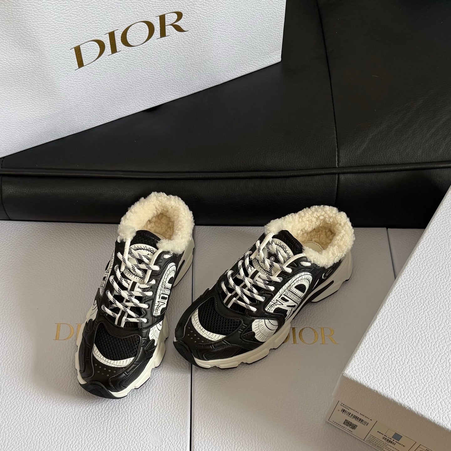 Dior 25 Chrono Sneakers Black Cream Mesh Calfskin 531389