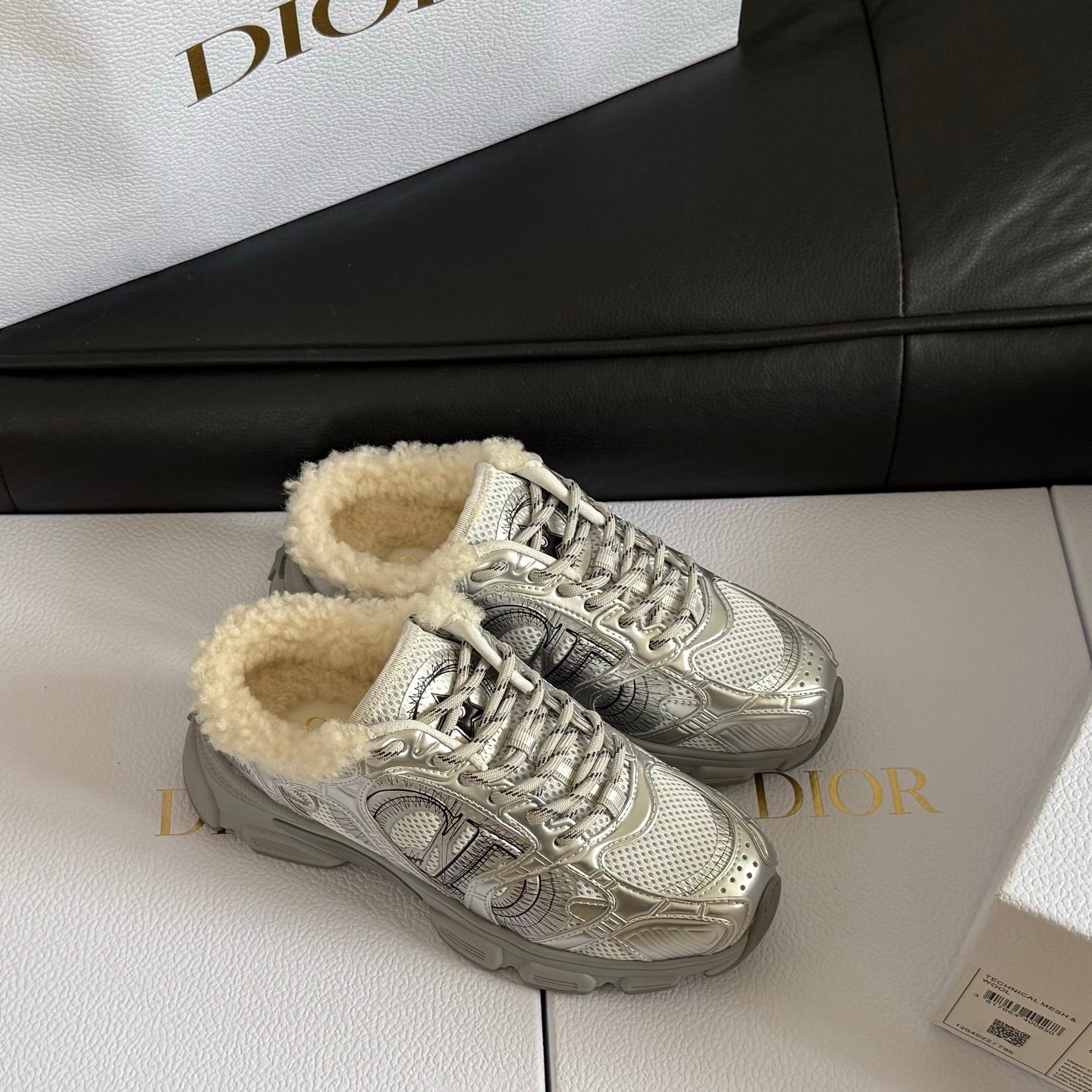 Dior 25 Chrono Sneakers Silver Cream Mesh Calfskin 531392