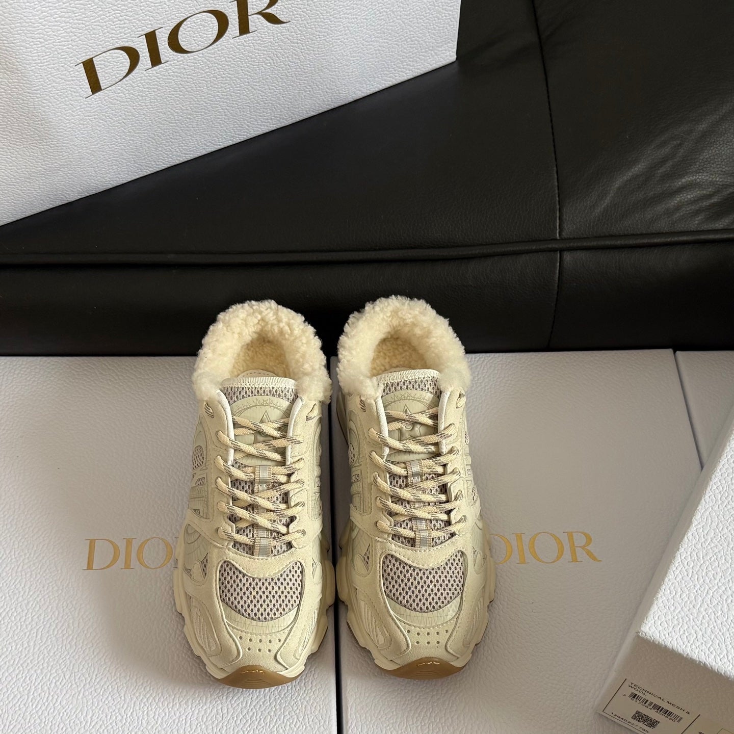 Dior 25 Chrono Sneakers Cream Mesh Calfskin 531394